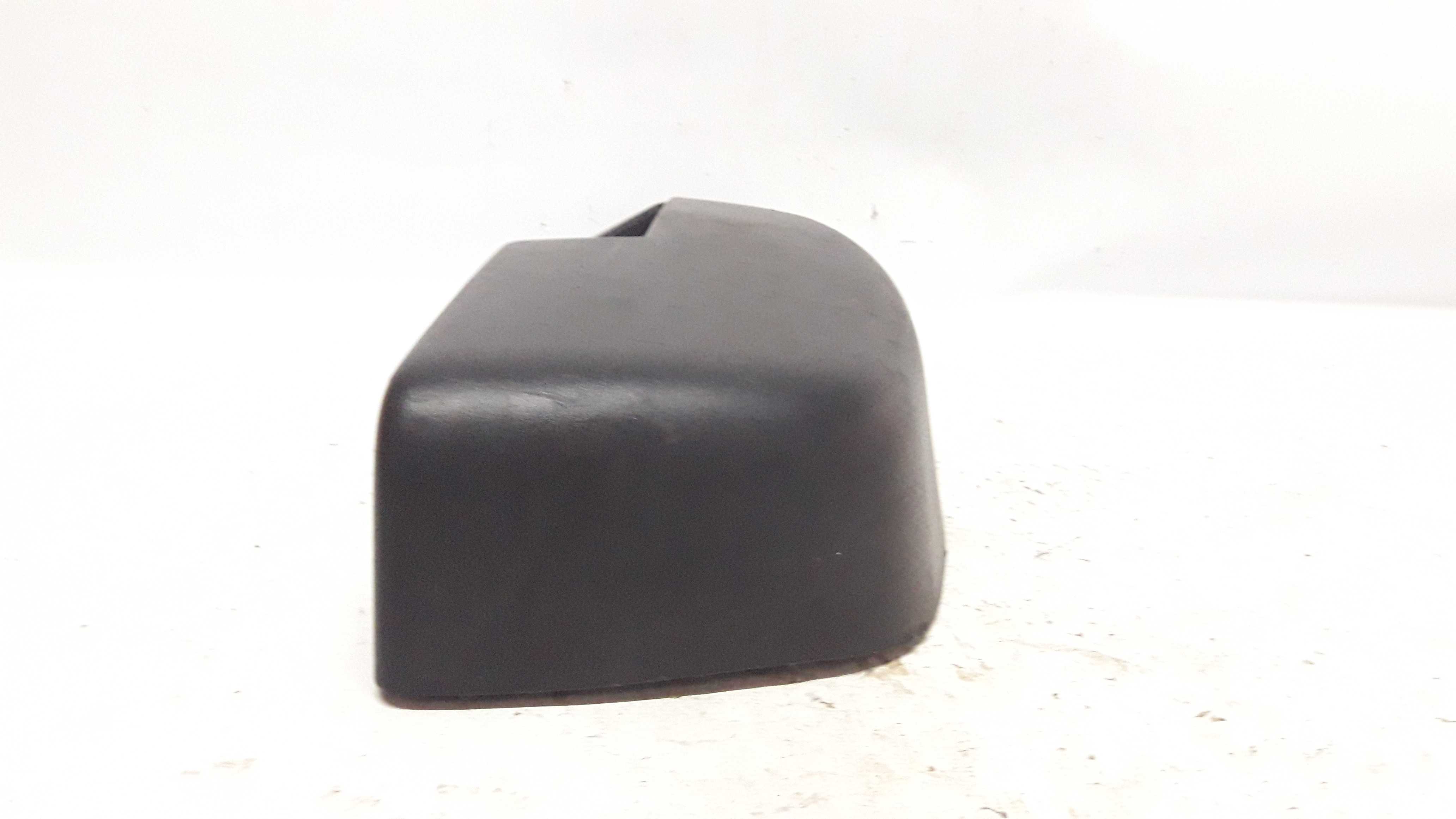 Moldura Interna Tampa Traseira Peugeot 206 Sw 99 A 10 Preto 5