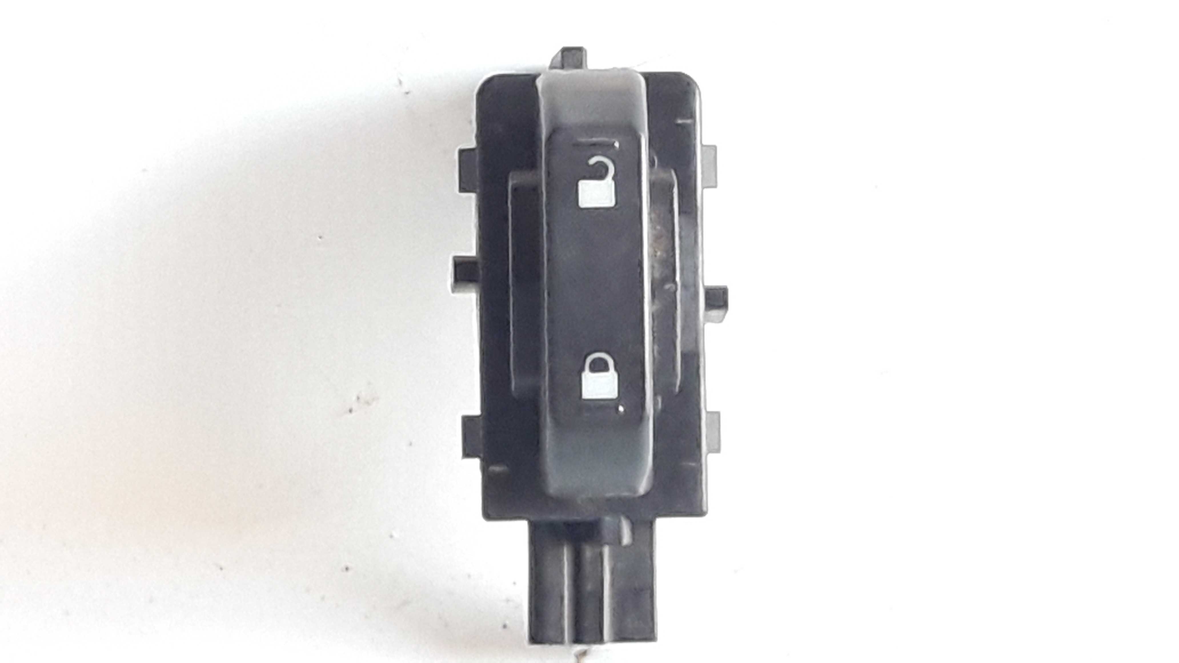 Botão Trava Portas Dianteira Esquerda Ford Fusion 2006/2008