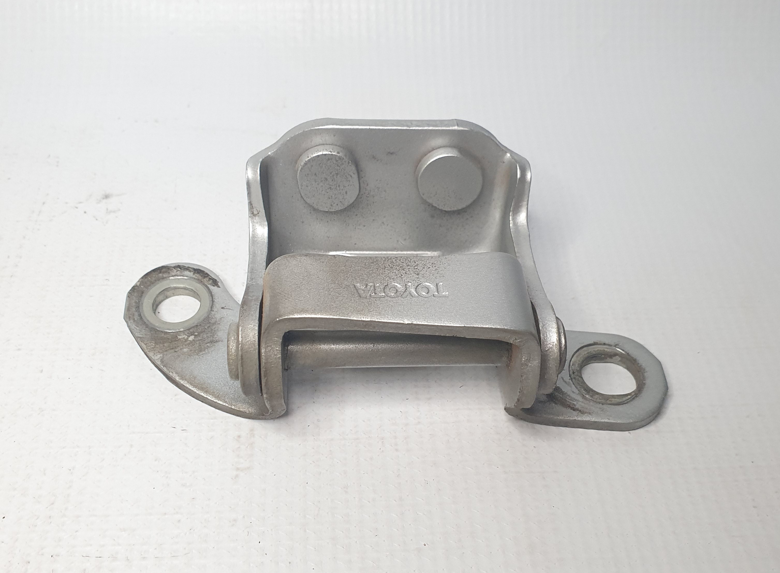 Dobradiça Superior Porta Traseira Direita Corolla 03/08 Orig 3