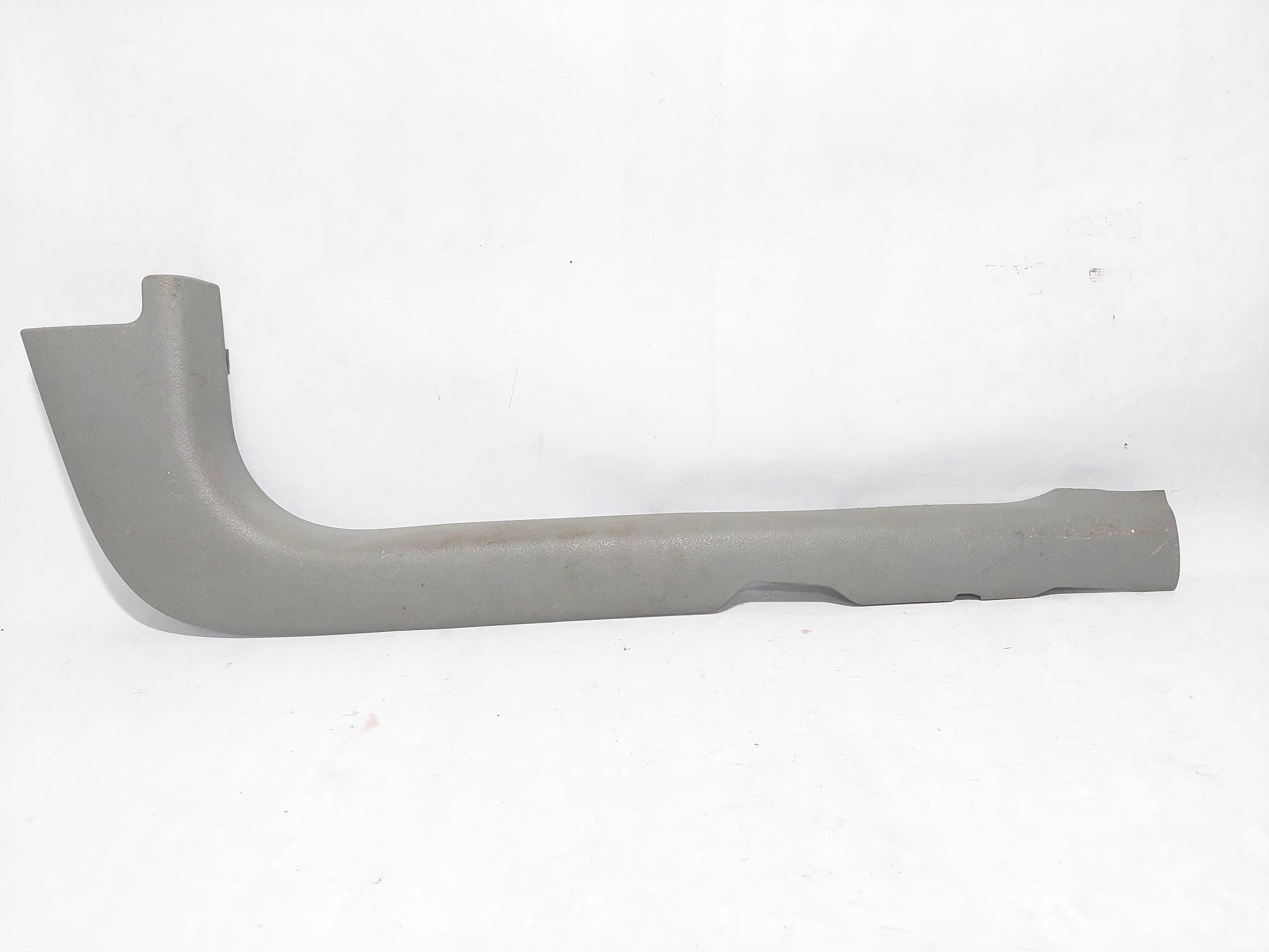 Soleira Porta Dianteira Direita Renault Clio 2003 04 05