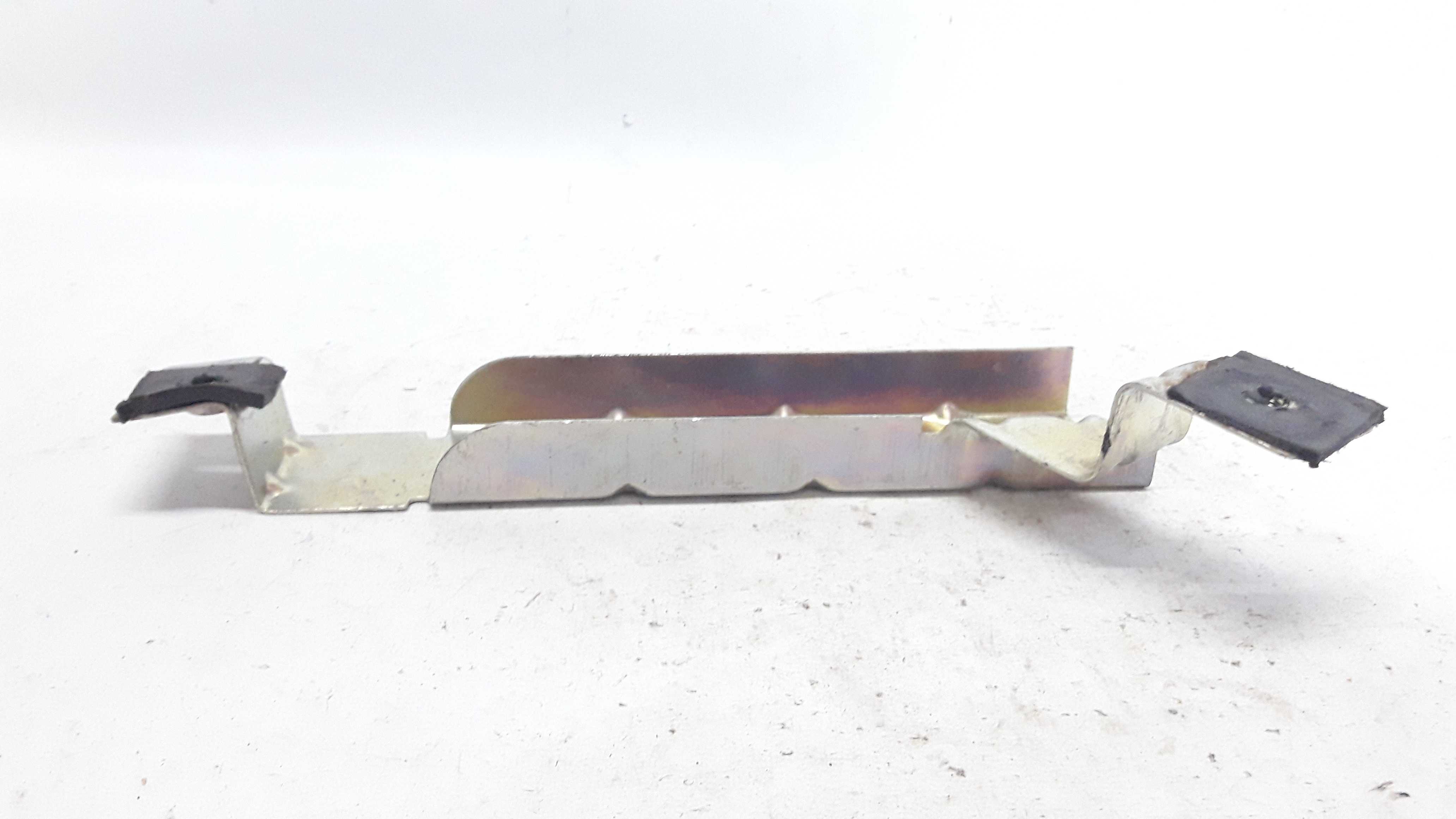 Guia Porta Dianteira Direita Doblo 4 A 10 51782573  Dianteira Direita Dourado 3