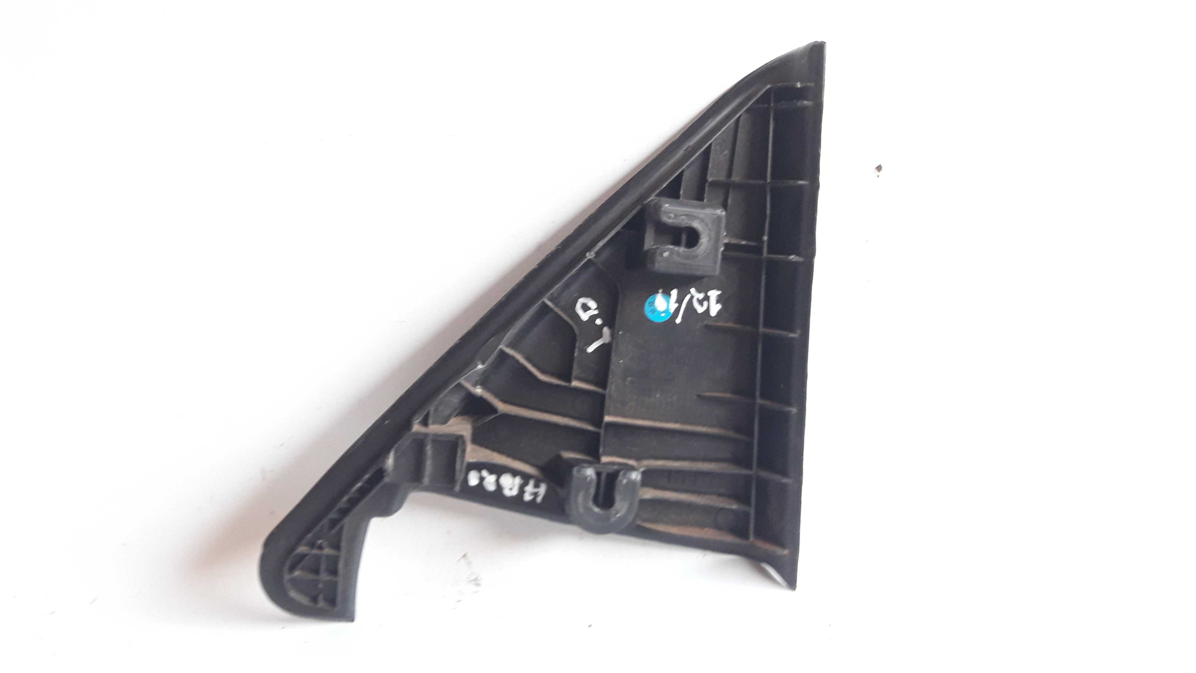 Moldura Interna Porta Traseira Direita Hb20 Original 2