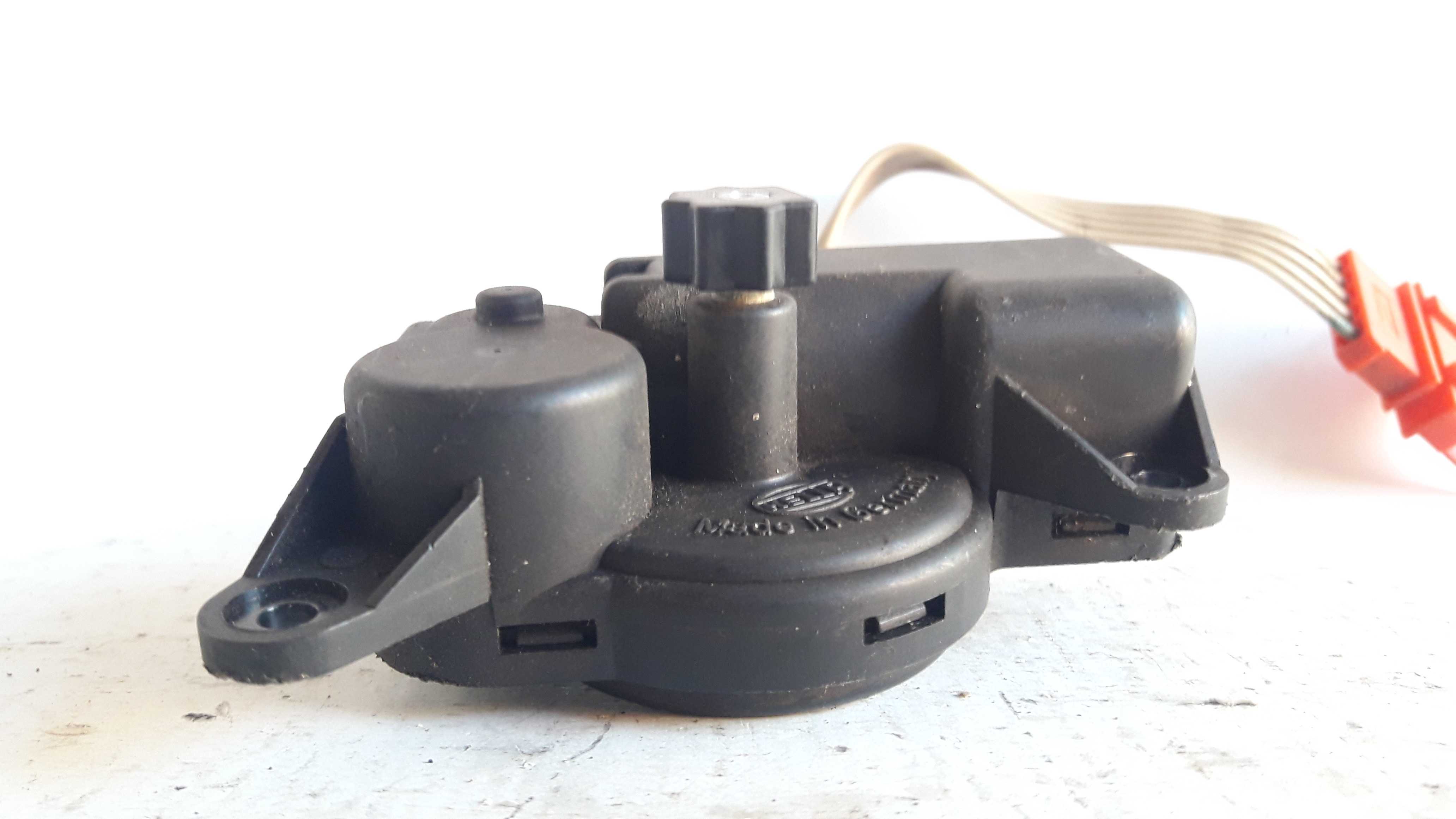 Motor Controle Ar Quente Passat Variant Alemão 95 Original 4
