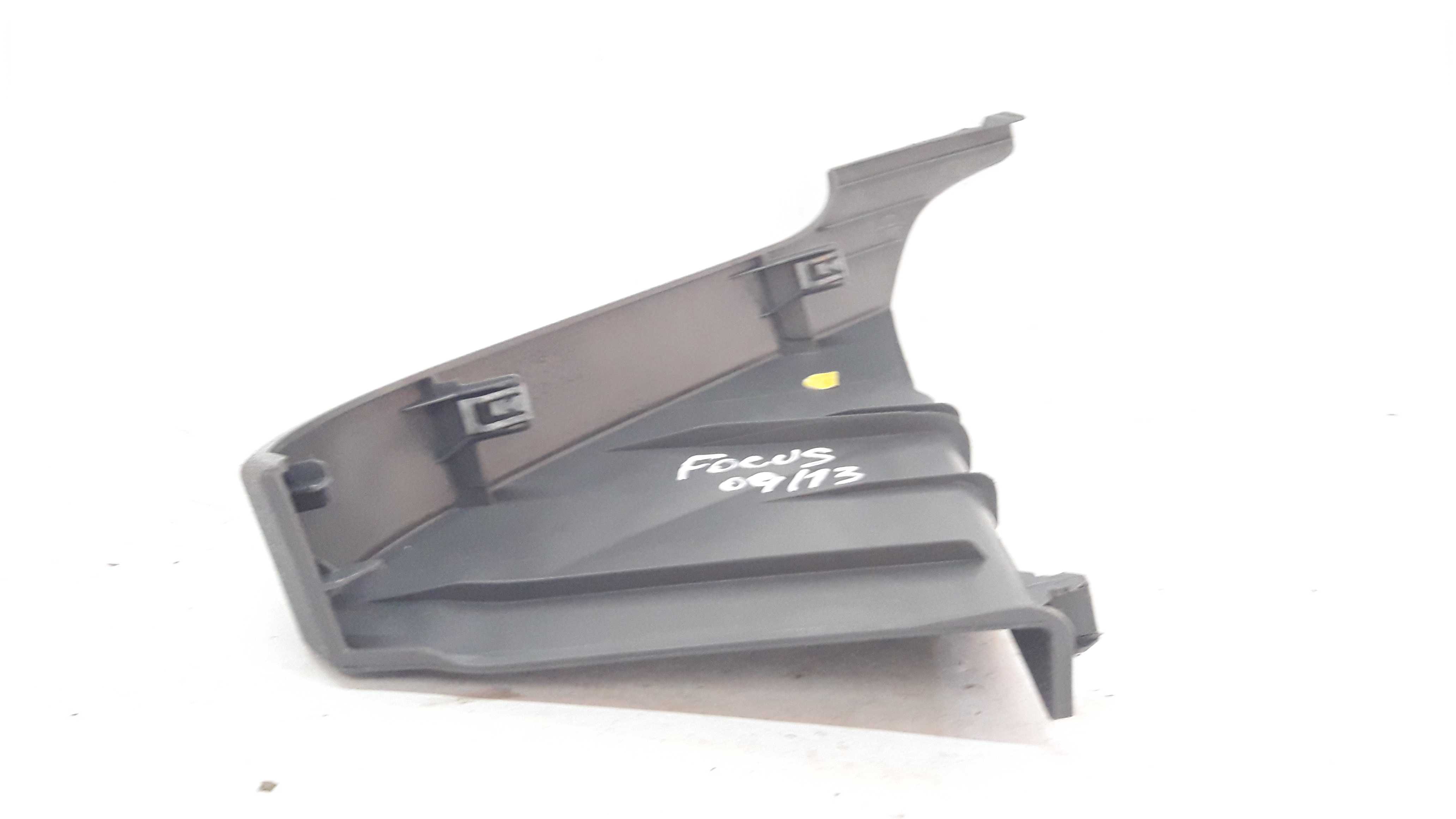 Moldura Direira Painel Focus 09 A 13 4m51a0044c60 3