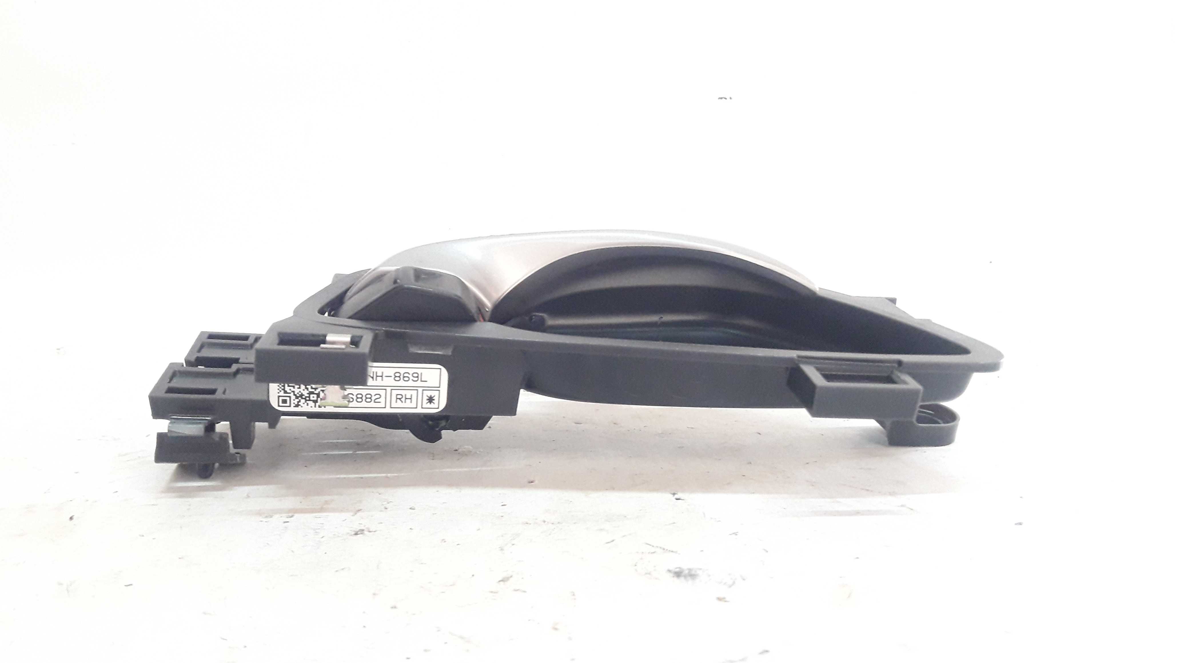 Maçaneta Interna Dianteira Direita Civic 17 A 22  – Cinza – Dianteira 4