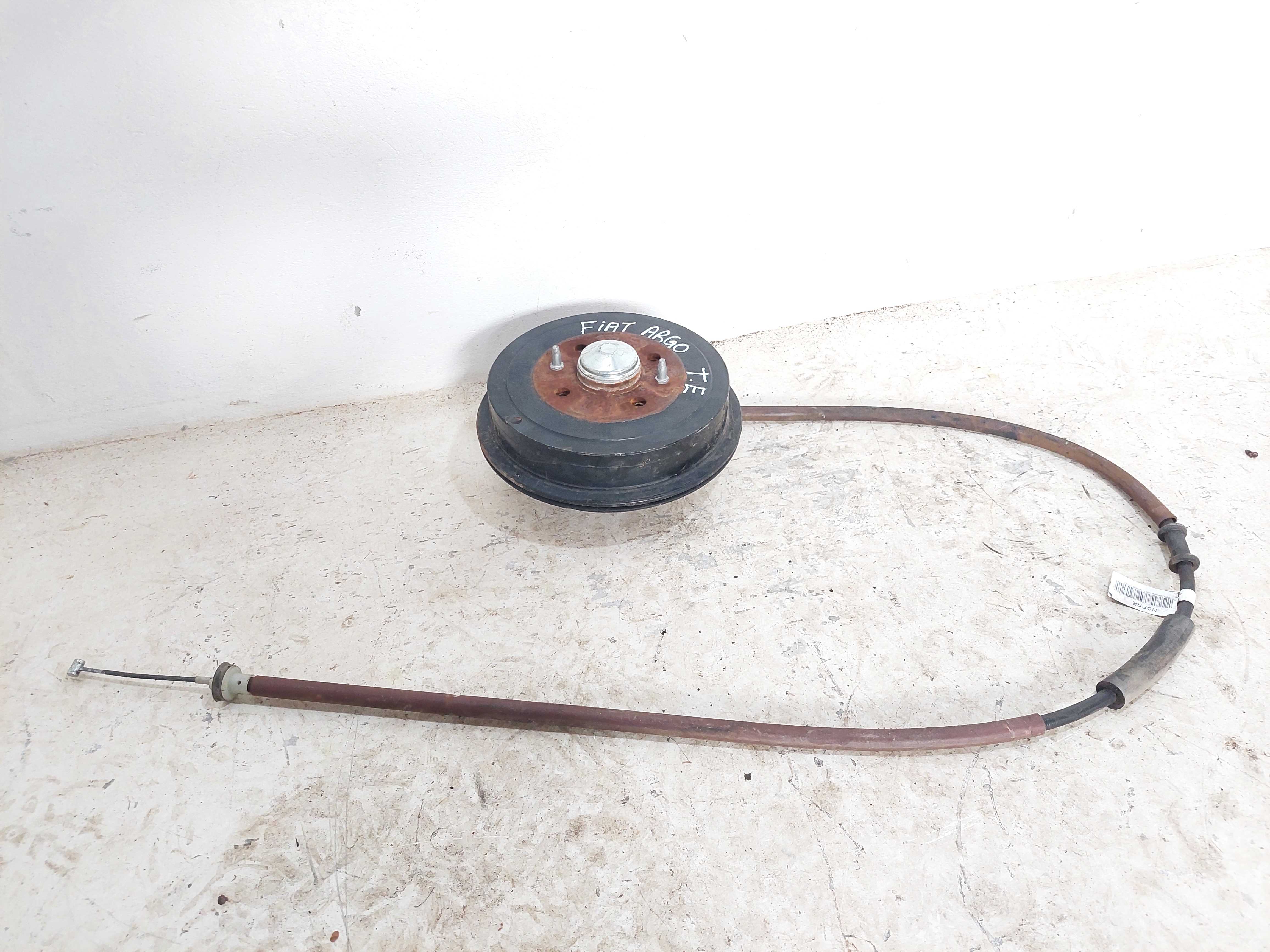 Cubo Roda Traseira Esquerda Fiat Argo 1.8 2018 Á 2021 C Abs 1