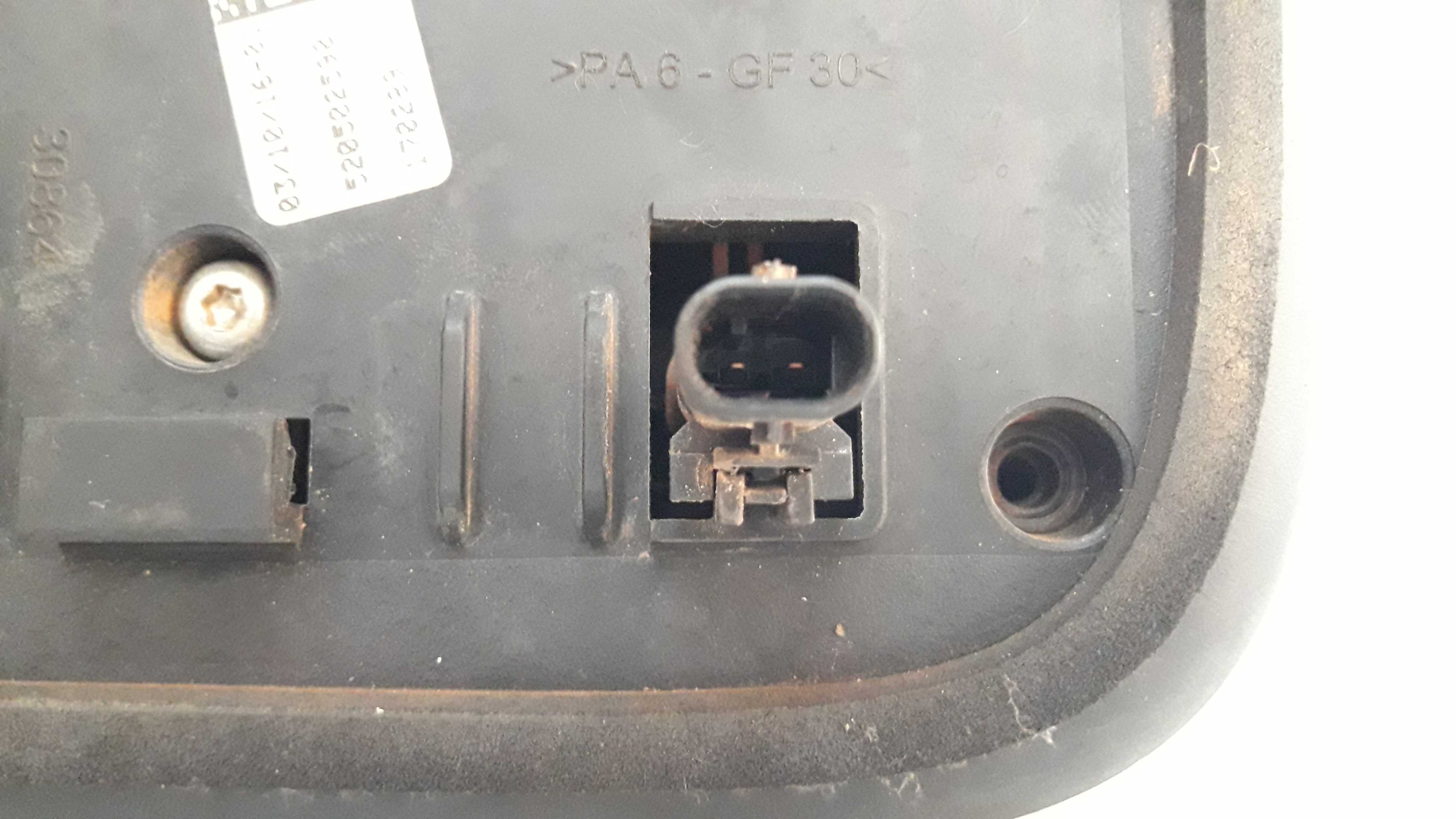 Maçaneta Tampa Traseira Com Camera Toro 16 A 21 520502590  Preta Traseira 6