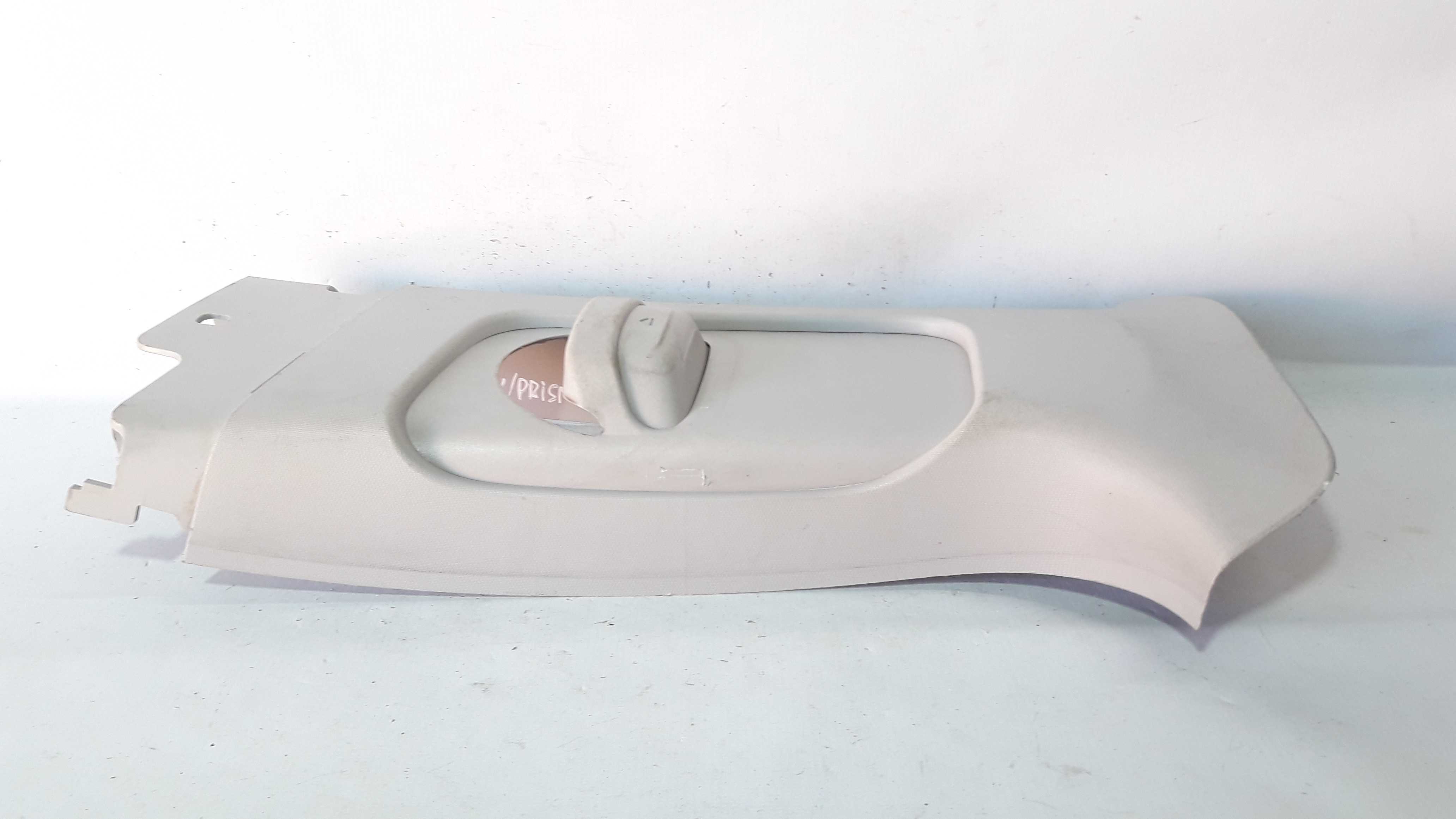 Moldura Coluna Esquerda Central Onix/prisma 12/15 52052904 3