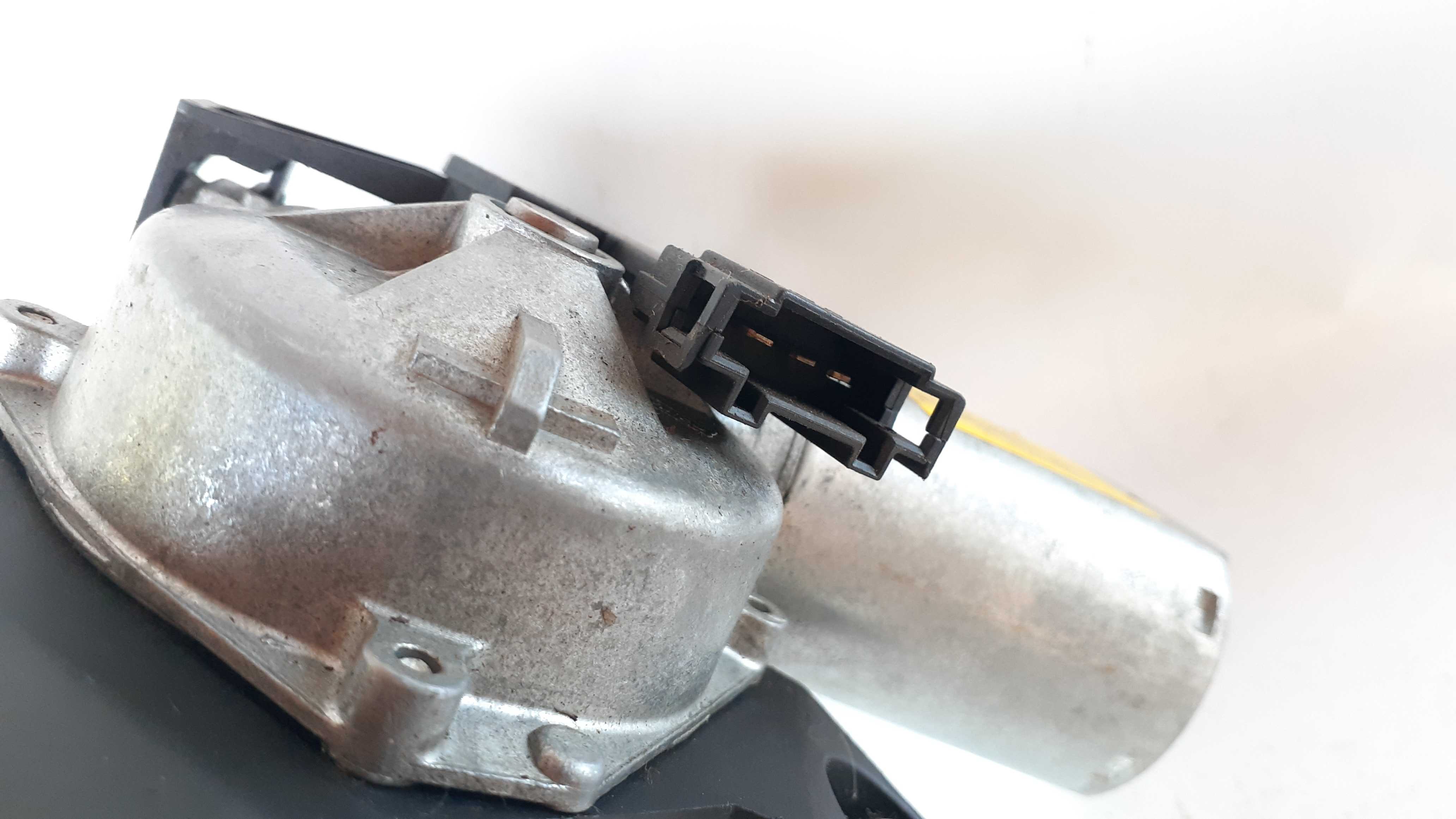 Motor Limpador Parabrisa Traseiro Ônix 52035976 13/19 Origin 4