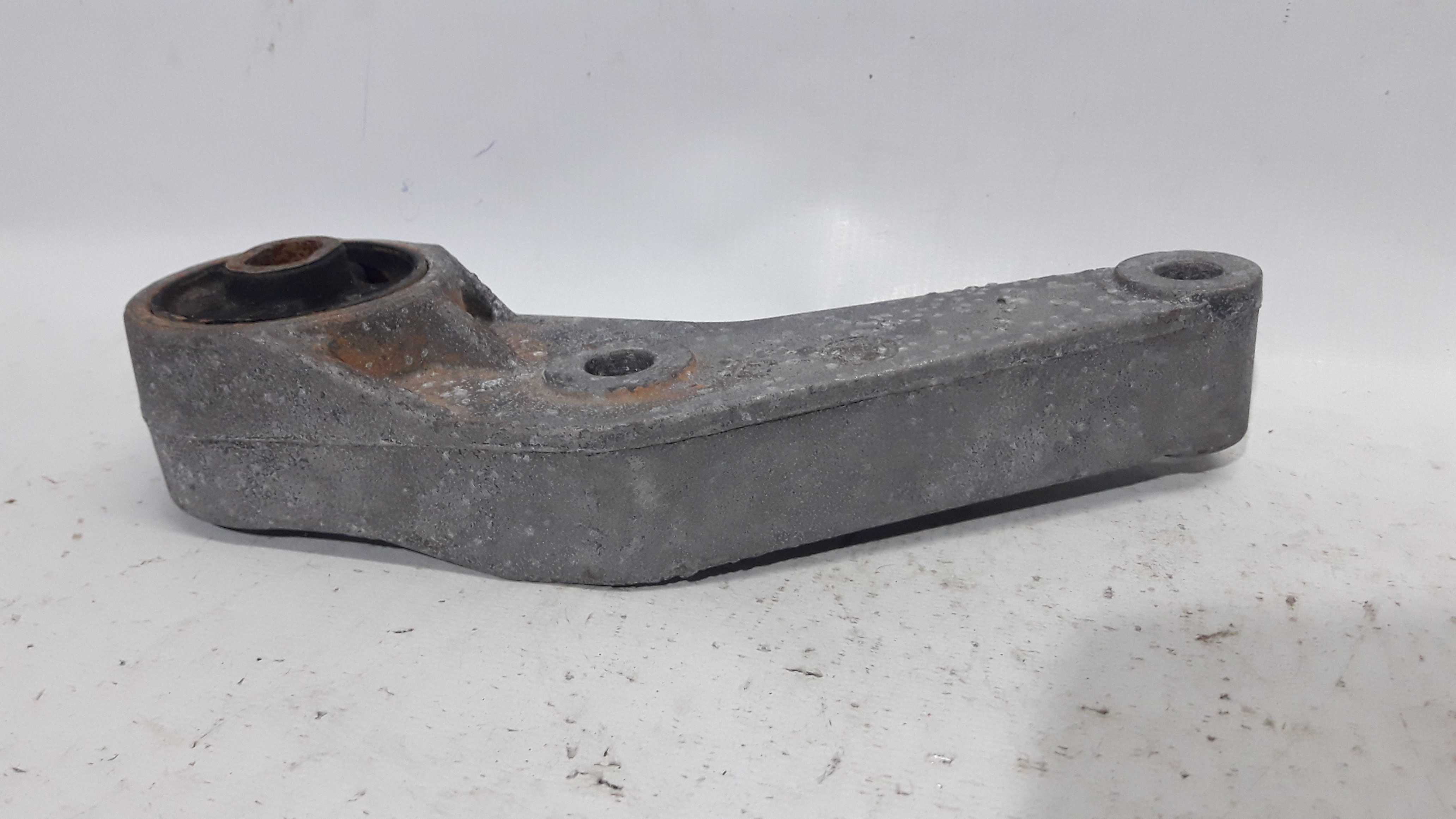 Coxim Calço Vertical Câmbio Corsa Meriva 2/12 93302288 4