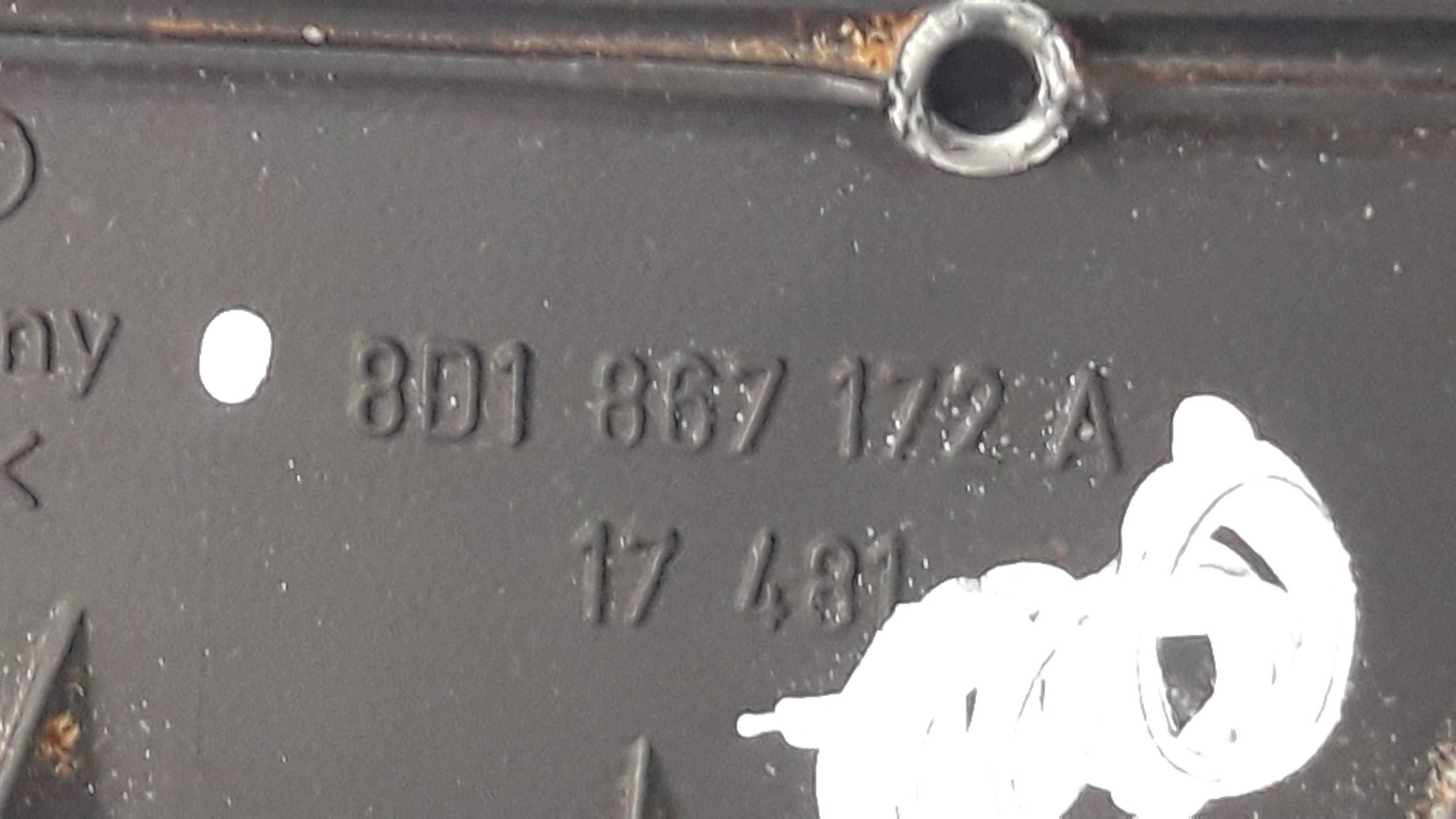 Moldura Puxador Interno Dianteiro Direito Audi A4 96/00  Preto 6