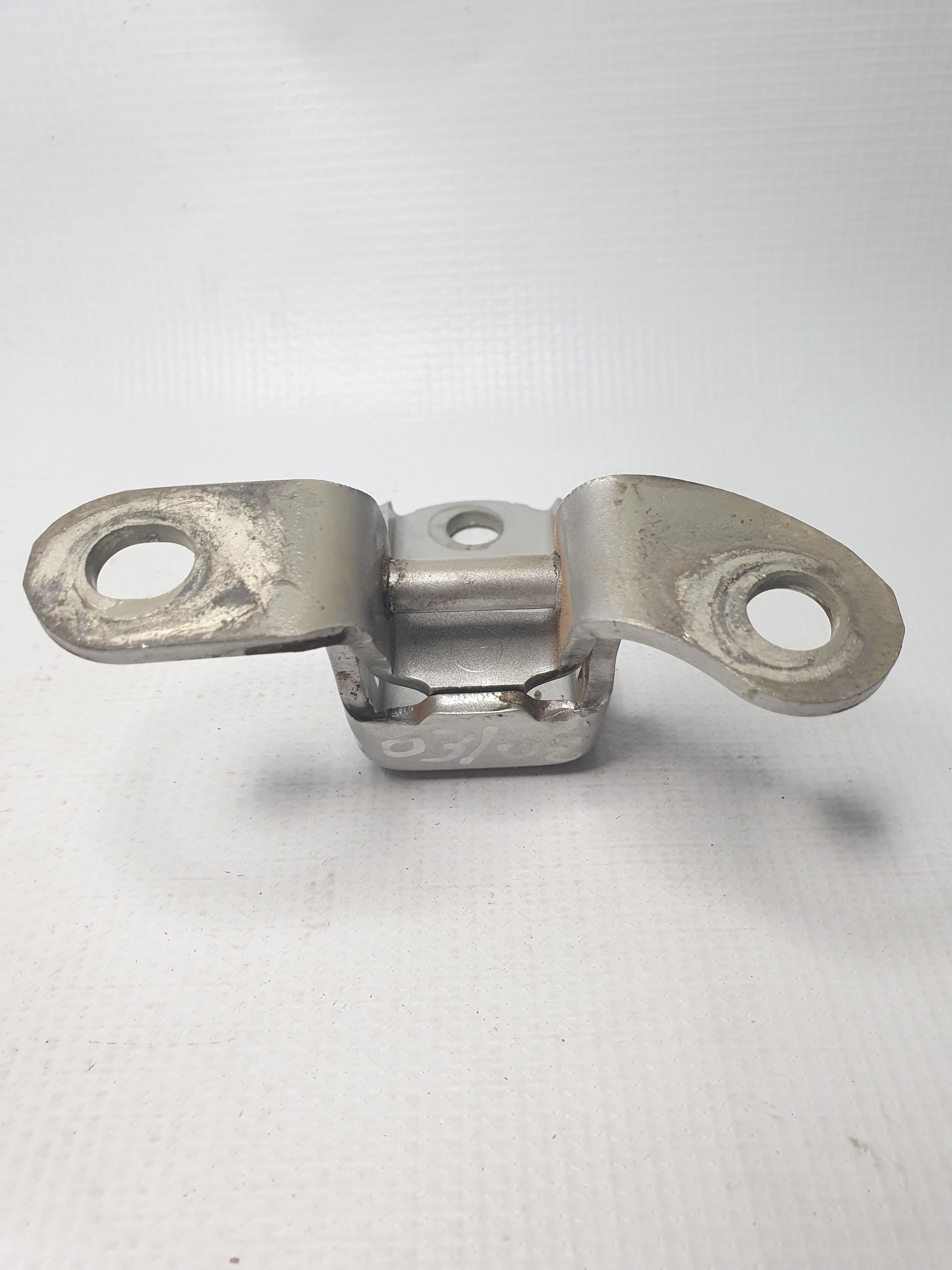 Dobradiça Inferior Porta Traseira Direita Corolla 2003/2008 3