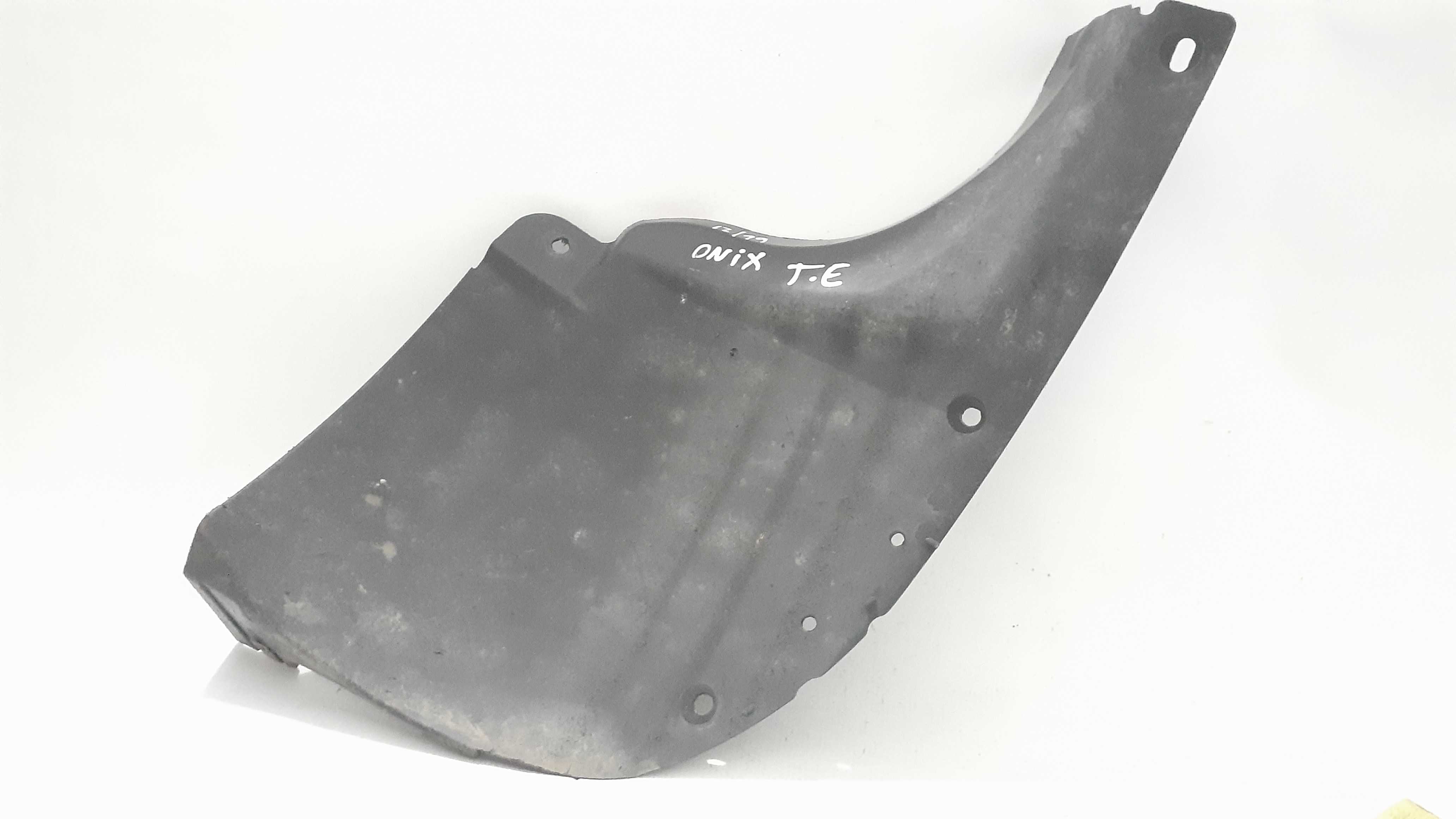 Para Barro Traseiro Esquerdo Ônix 2012/19 52096891 Original 2