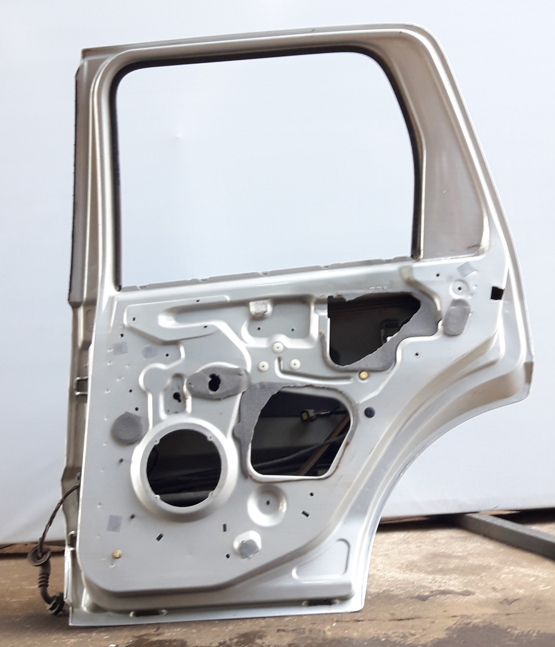 Porta Traseira Direita Ecosport Original 2003/2012 Prata 2