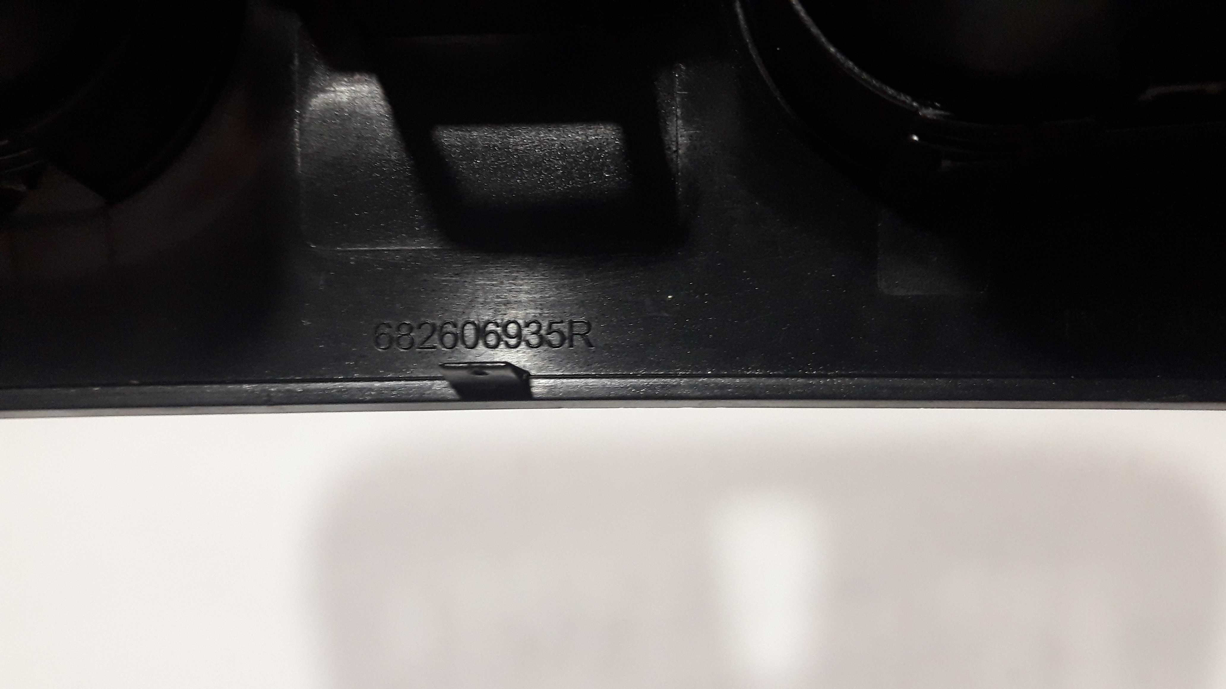 Moldura Painel Central Sandero Logan 15 A 20 682606935r 8