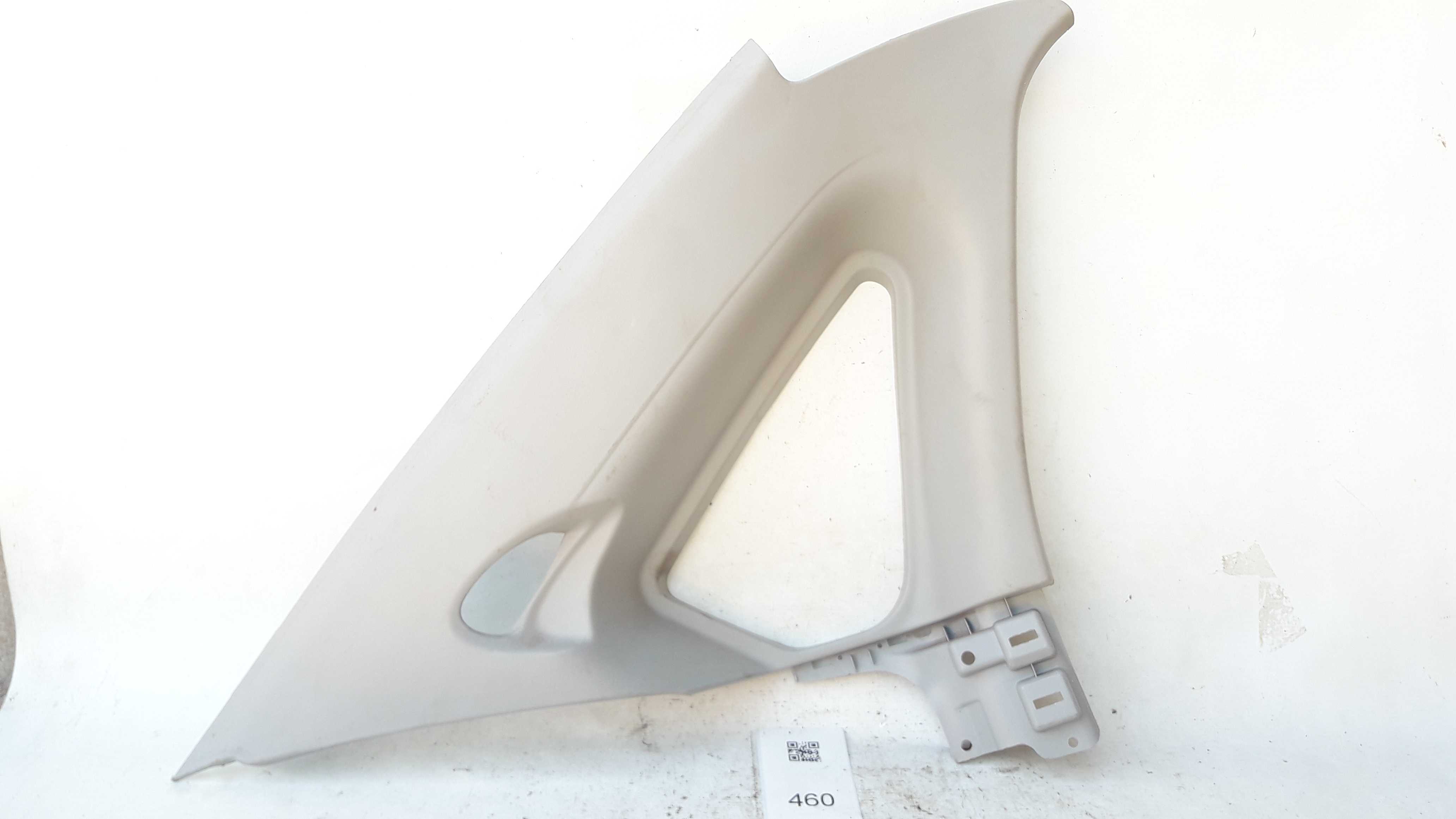 Moldura Coluna Cinto Traseiro Esquerdo Fiesta Sedan 2004