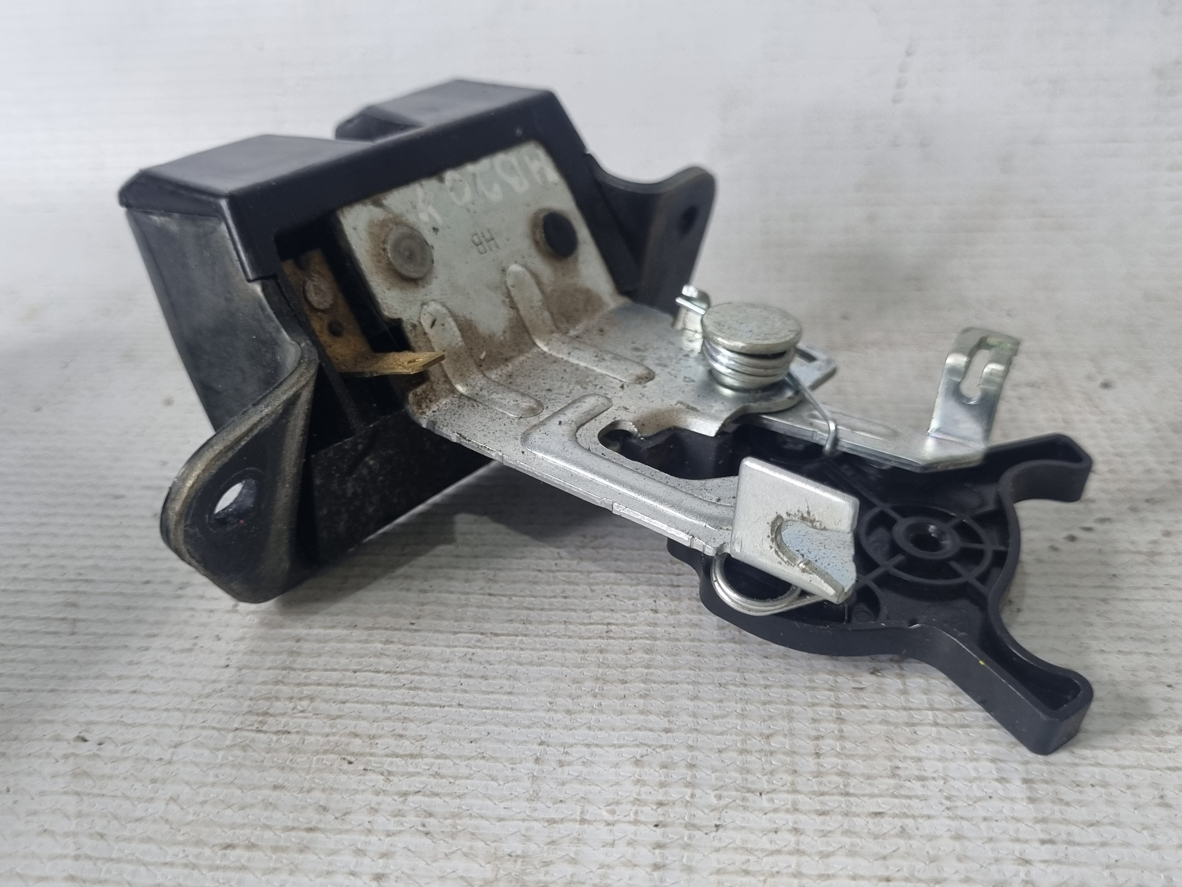 Fechadura Elétrica Tampa Porta Malas Traseiro Hb20x Original 2