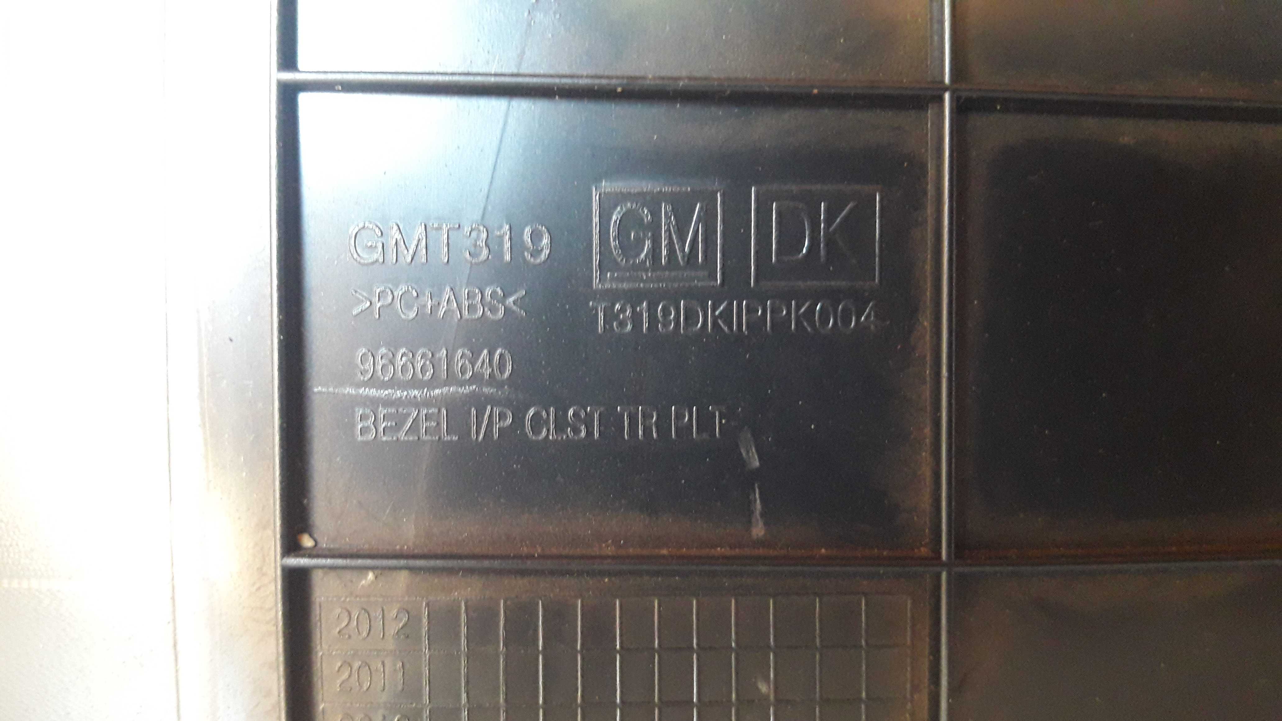 Moldura Painel Velocímetro Captiva 09/13 Automática Original 4