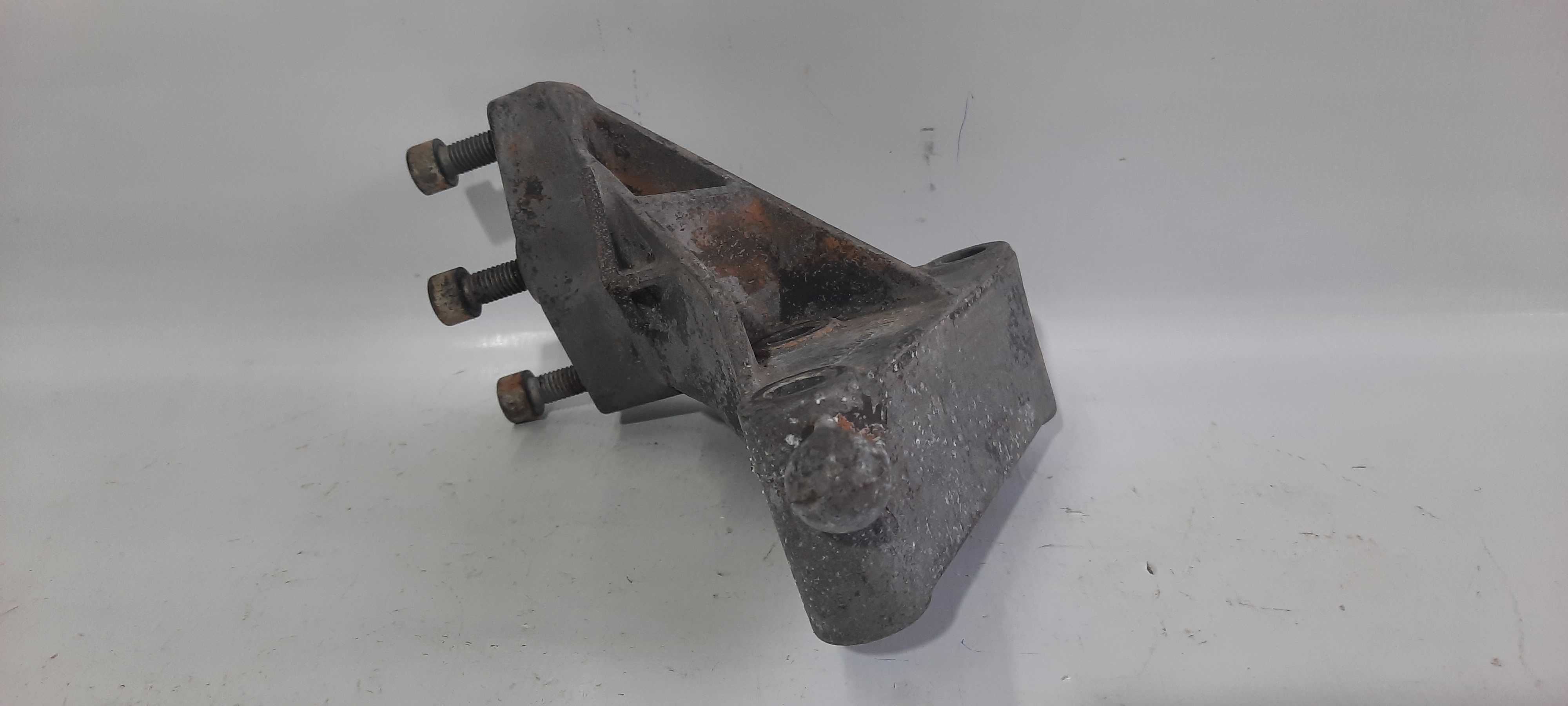 Suporte Coxim Traseiro Motor Vectra 2.2  97/05 4