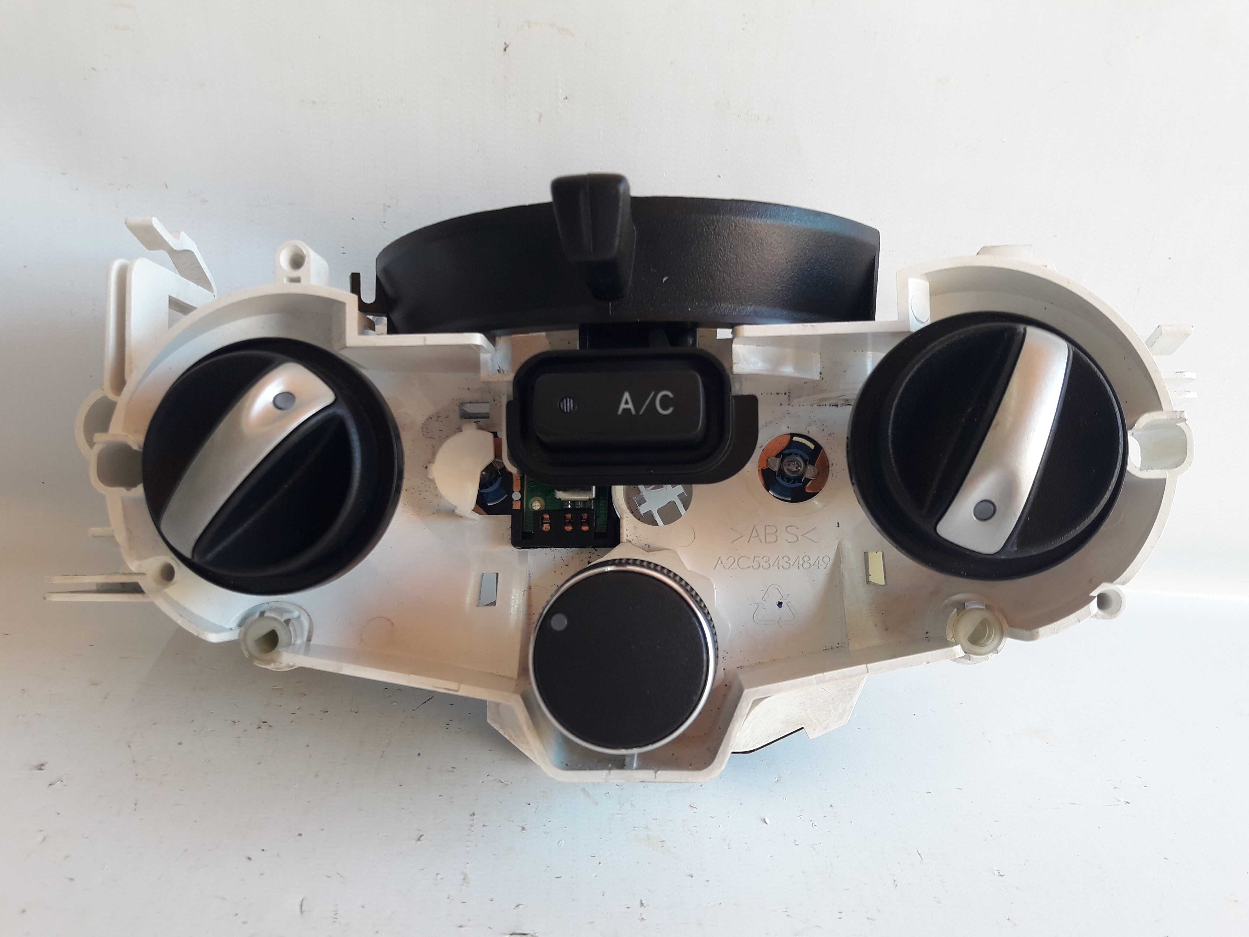 Comando Ar Condicionado Toyota Etios 2015 A2c84833700 Origin 1