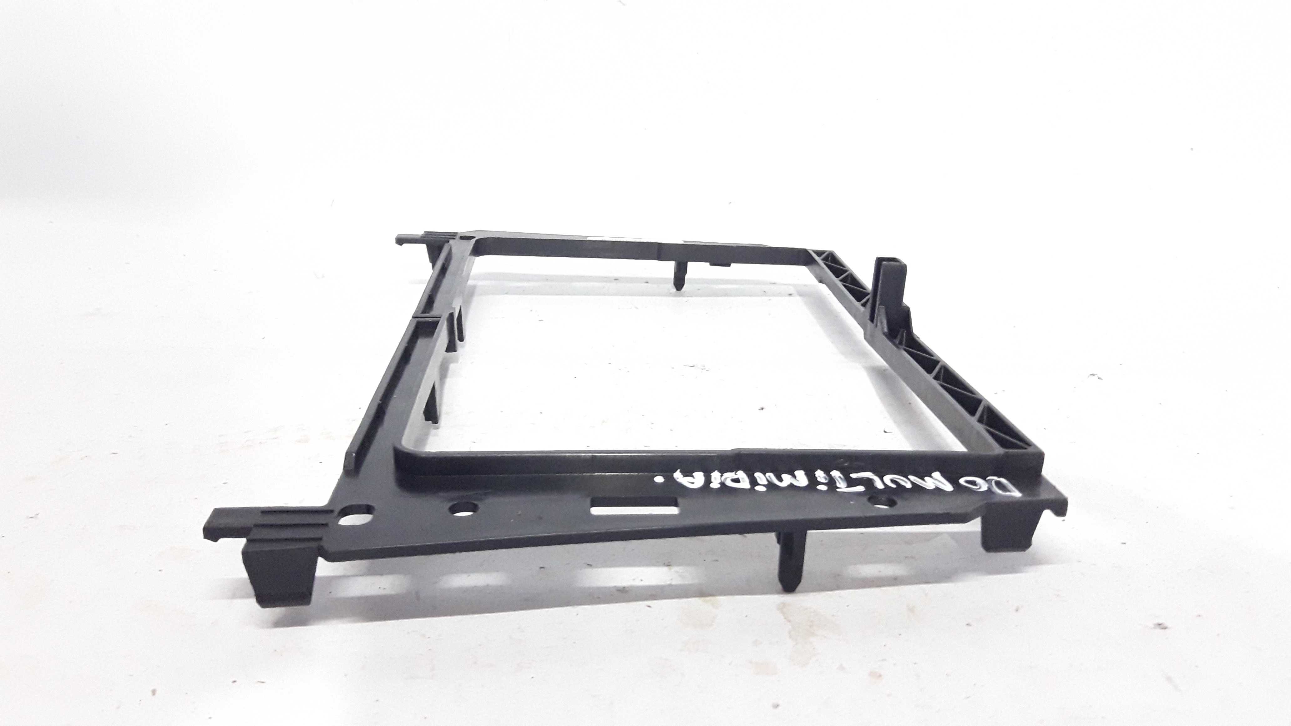 Moldura Multimídia Fox Spacefox 16 A 22 5z0858089 Preto 4