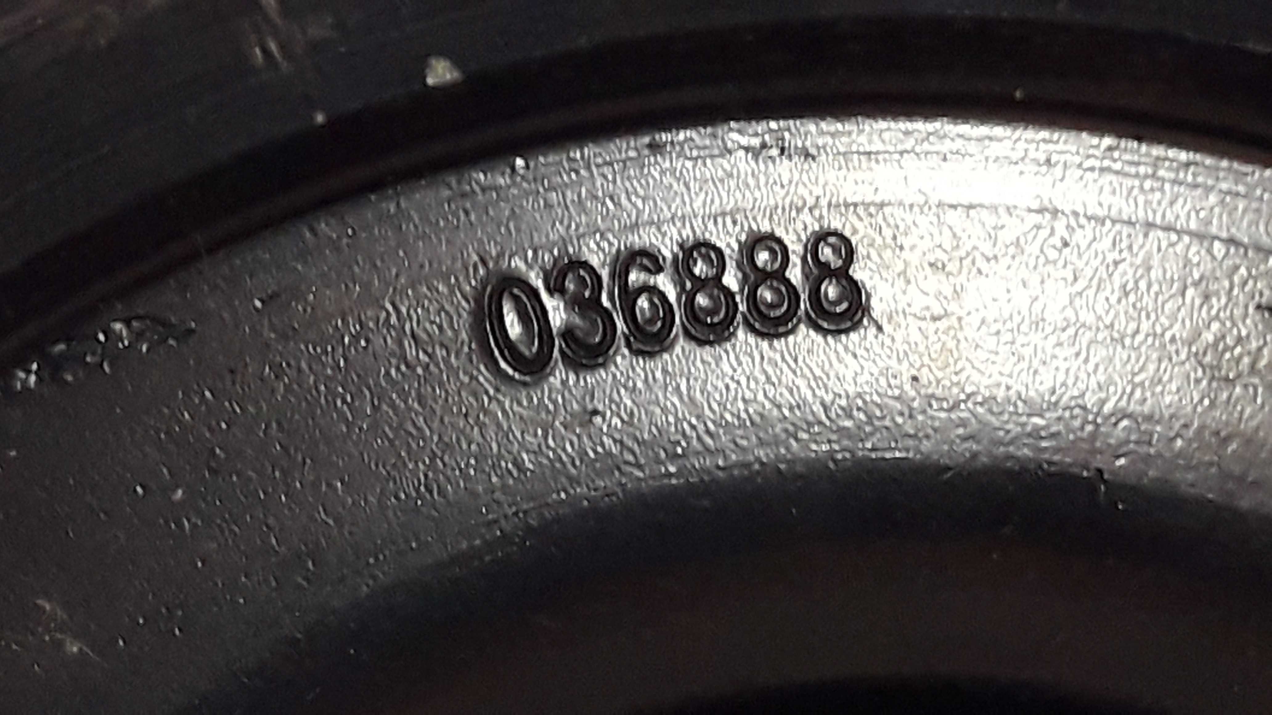 Polia Virabrequim Sandero Logan 1.0 16v 4cc 15 A 19 036888 3
