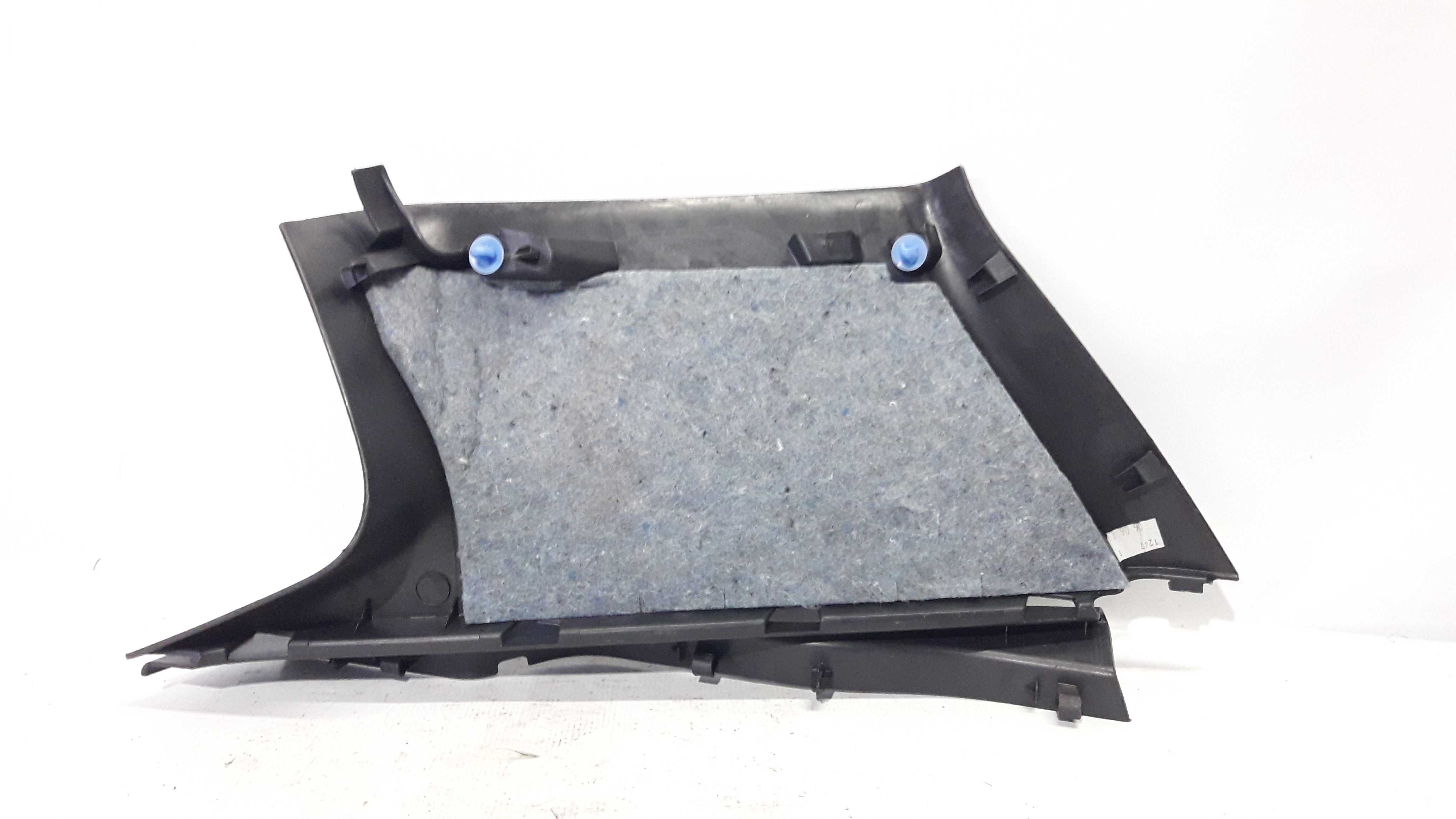 Moldura Int Coluna Traseira Esquerda Duster 12/19 2