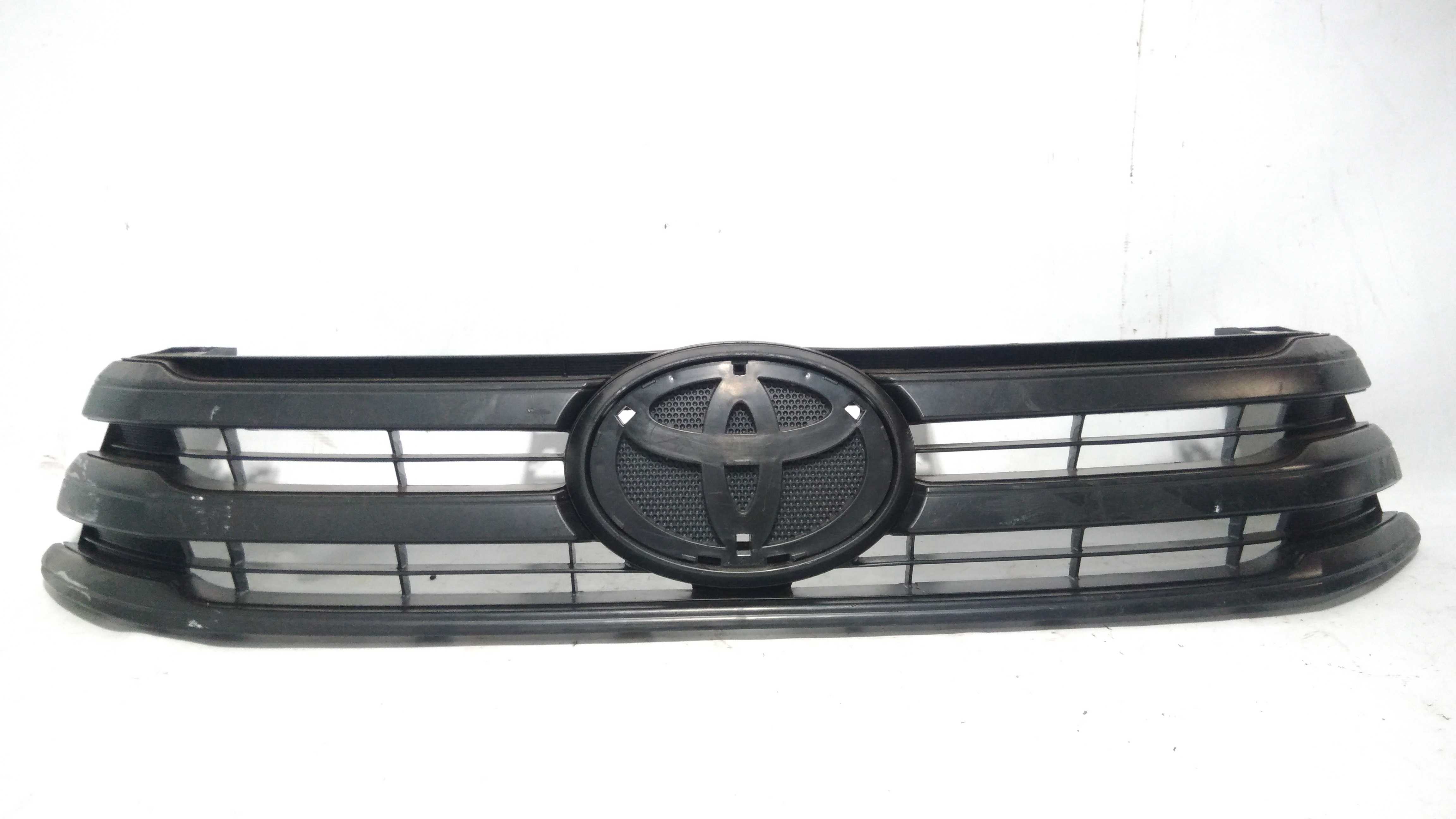 Grade Dianteira Preta Toyota Hilux Original 2016 A 2020 Preto Plástico