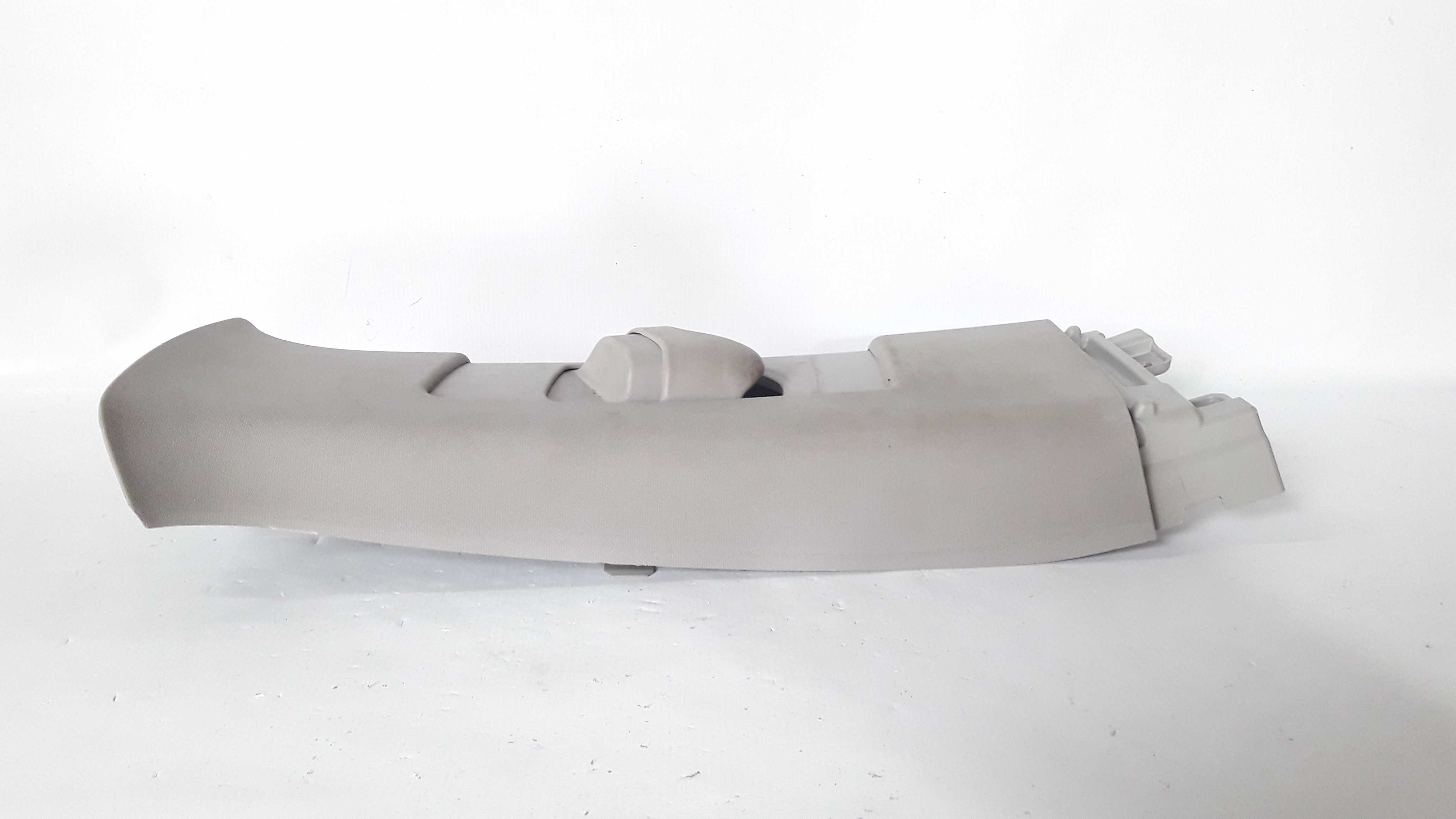 Moldura Central Coluna/cinto  Esquerdo Corolla Xrs 17 18 19 4