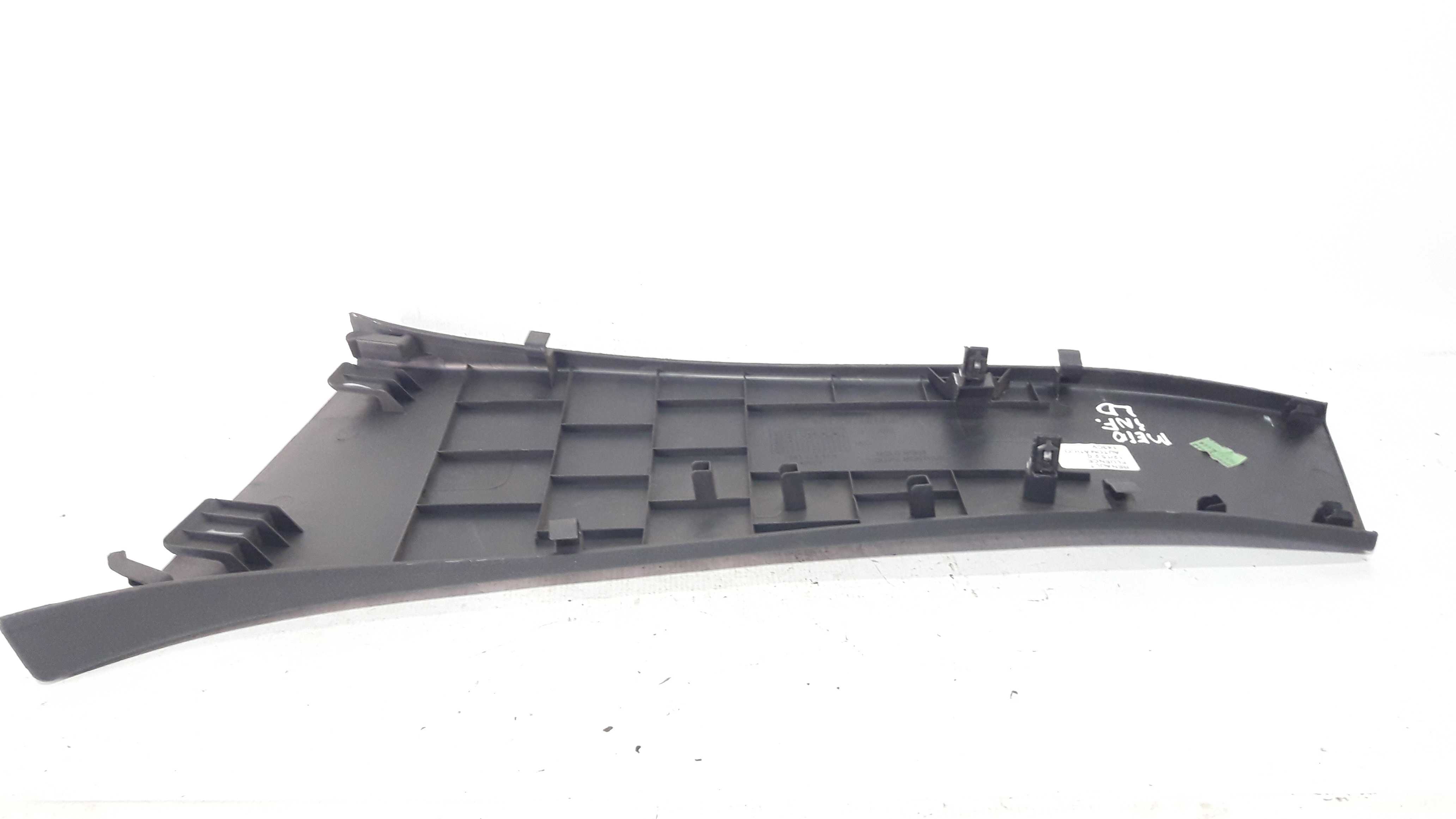Moldura Inf Direita Coluna Central Fluence 12/15 769157844r 3