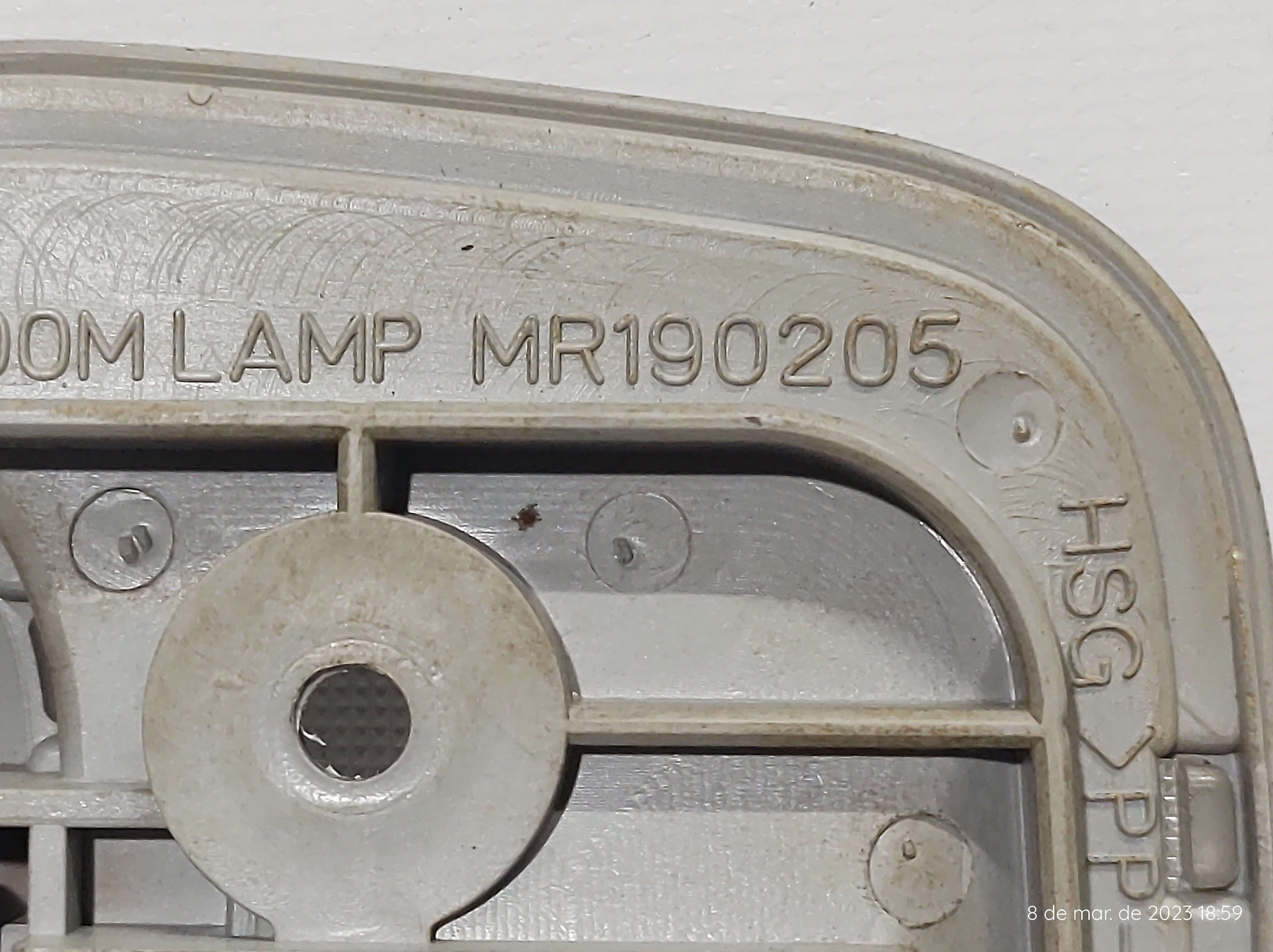 Luz Interna Teto Cortesia Outlander 7/9 Mr190205 6