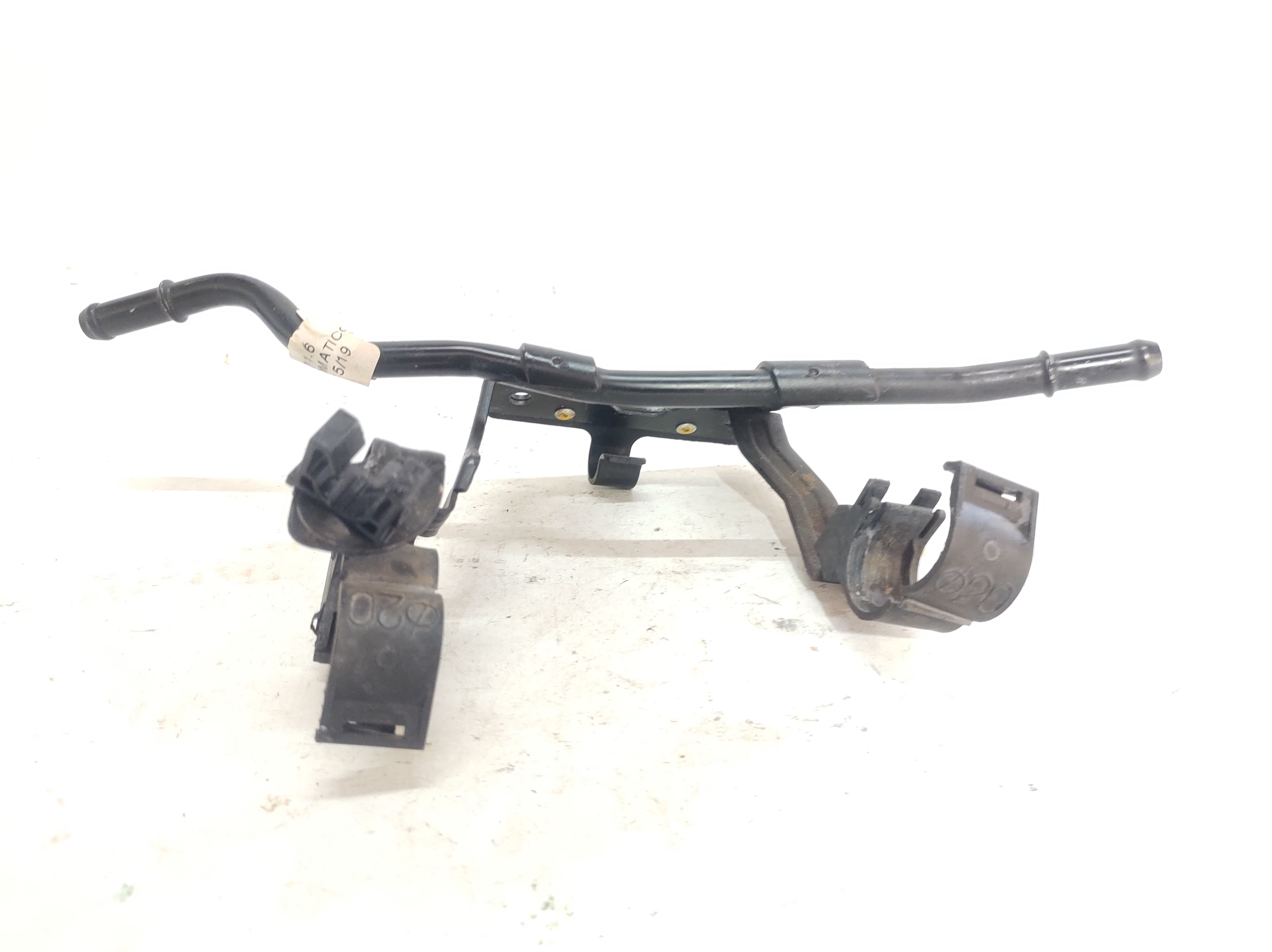 Cano Dagua Cavalete Motor Hb20 1.6 Automático 15 A 19 6