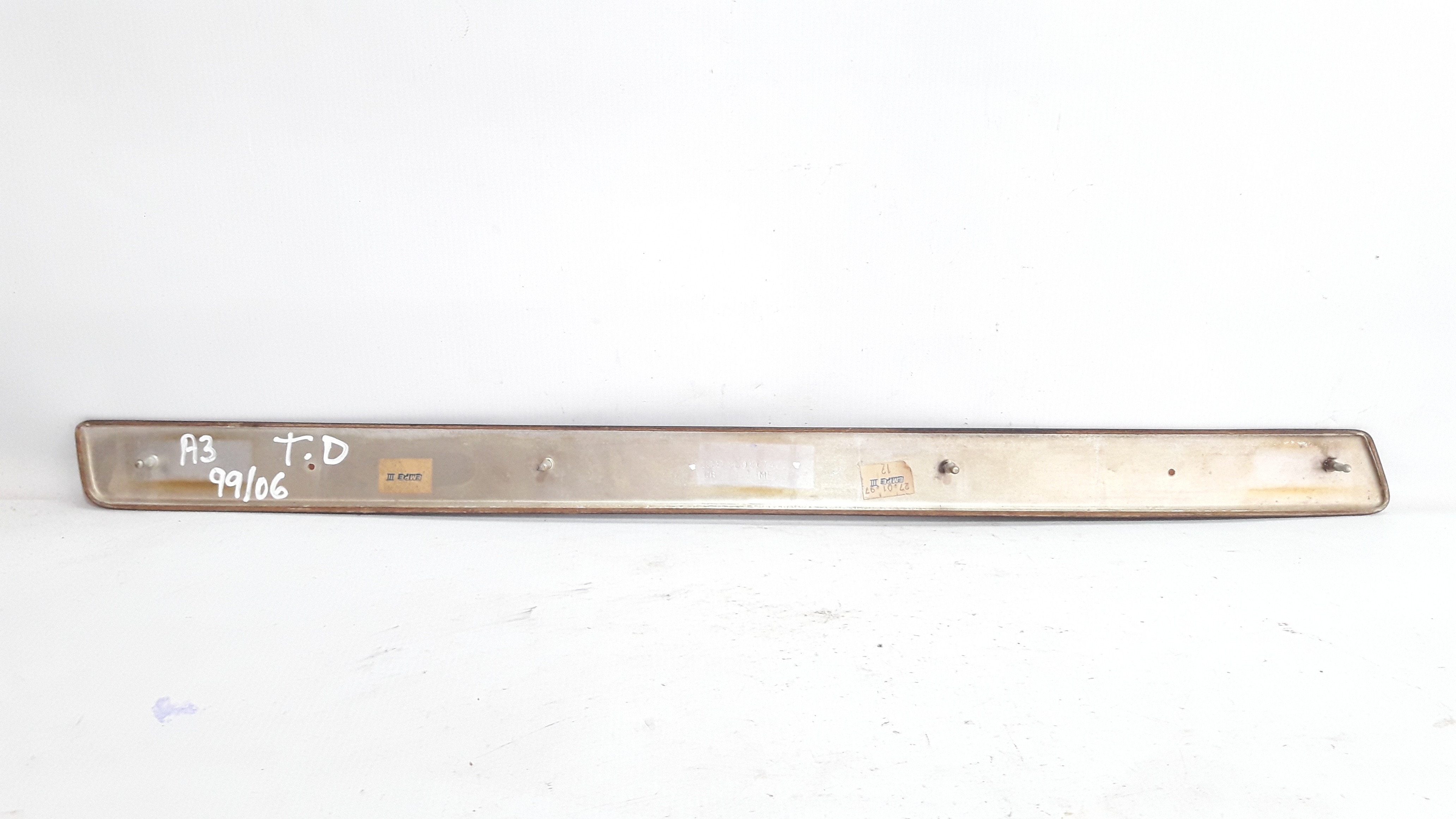 Moldura Int Porta Tras Direita Audi A4 8d0867420 26349 Amadeirado 6