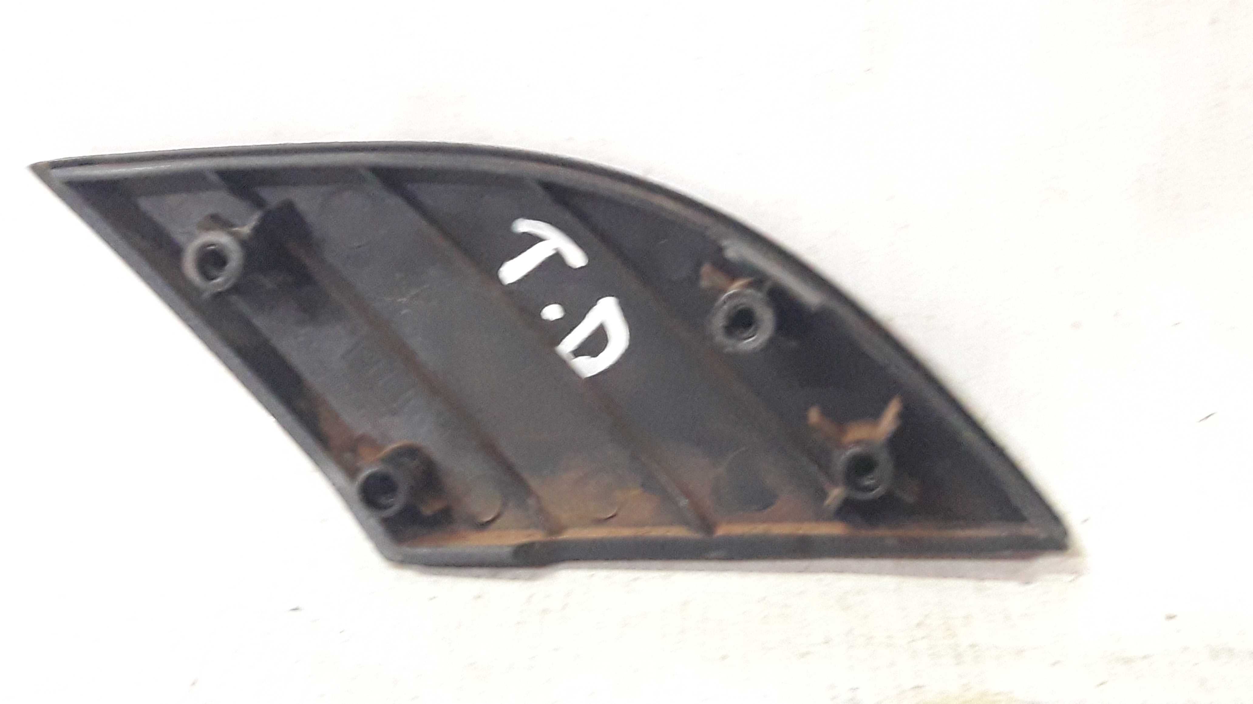 Moldura Interna Porta Traseira Direita Captiva Sport 09/13 2