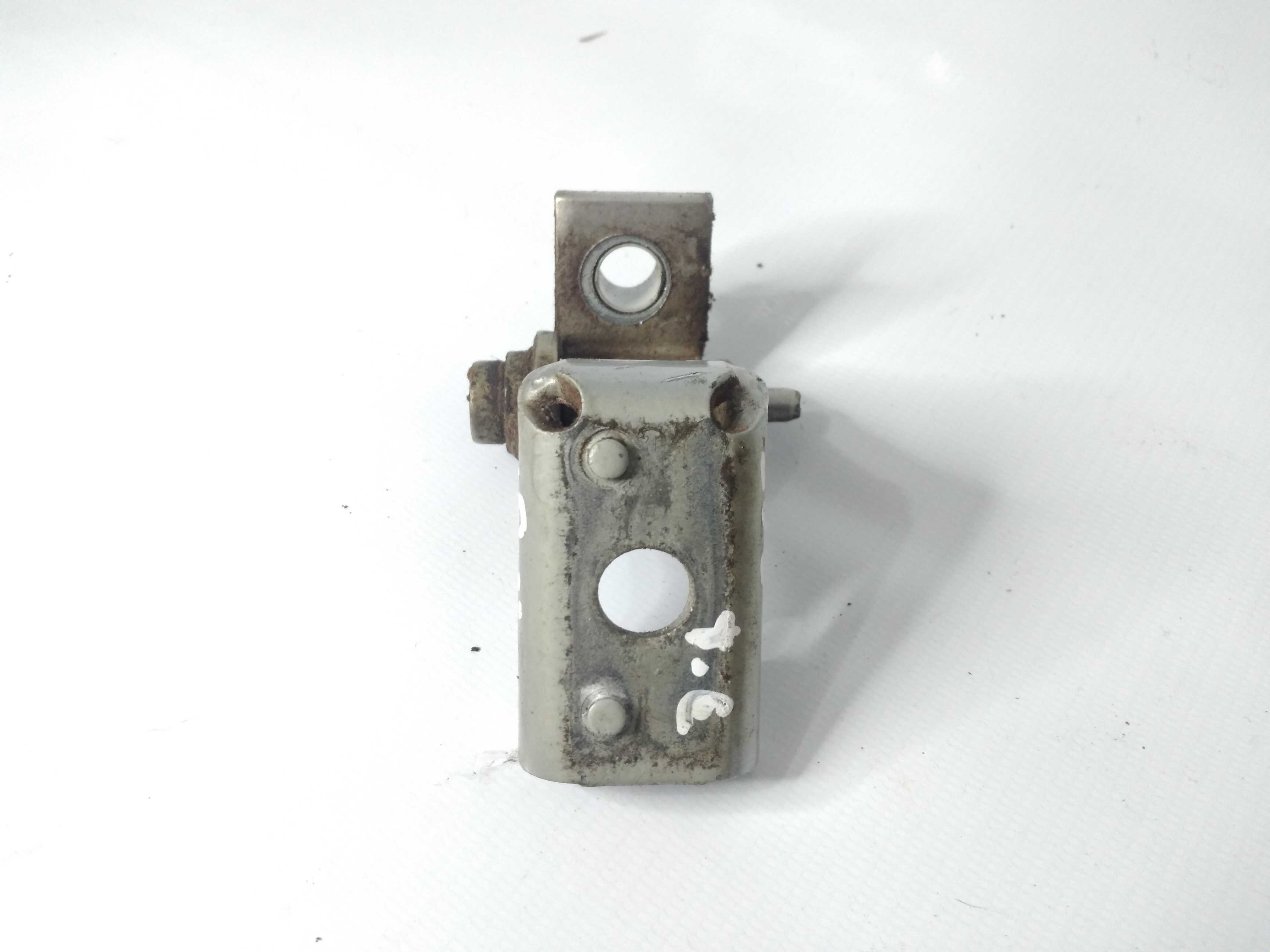 Dobradiça Porta Traseira Esquerda Superior Peugeot 206 2