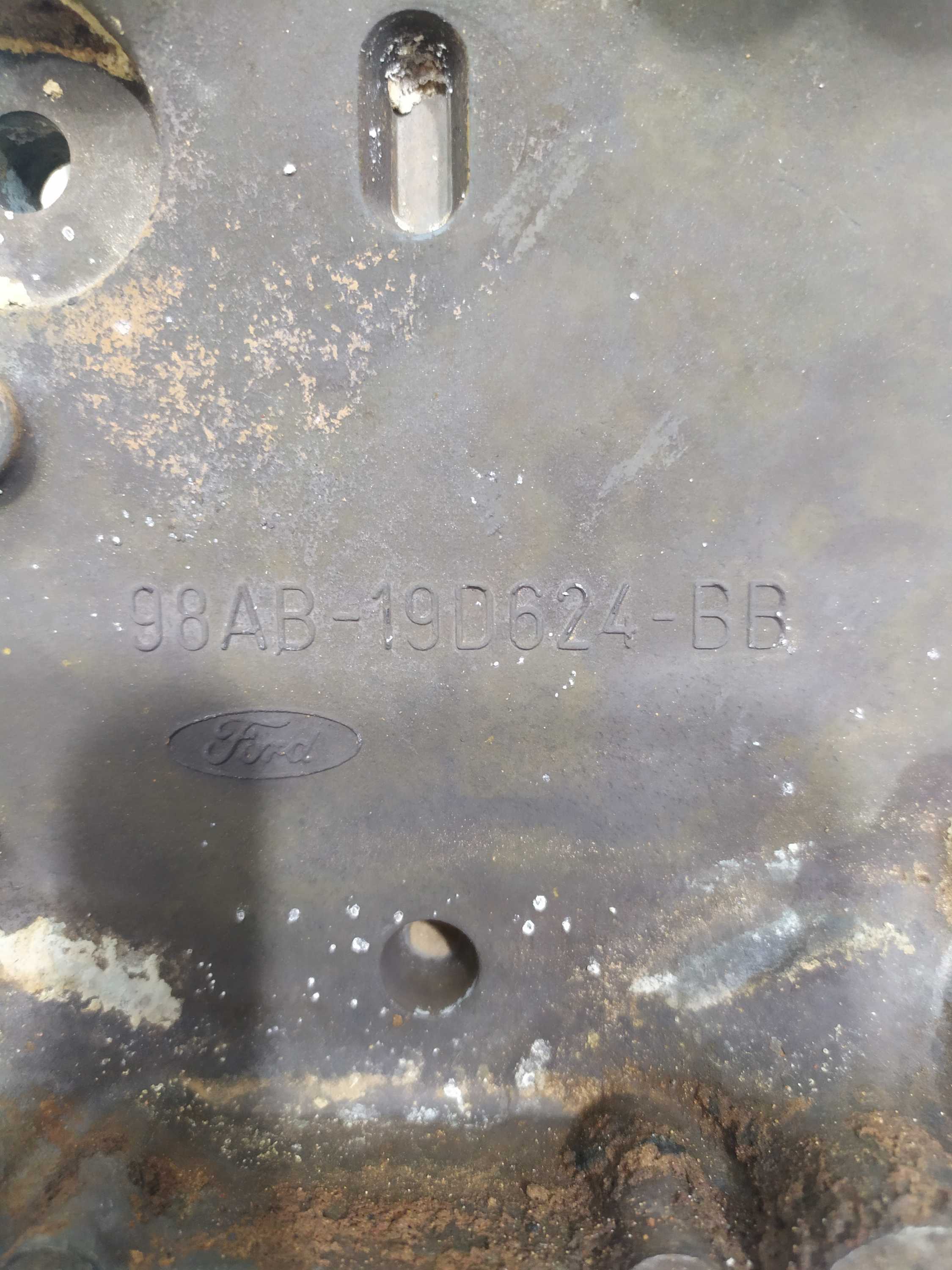 Suporte Compressor Ar Ford Focus 2000/03 2.0 16v Original 2