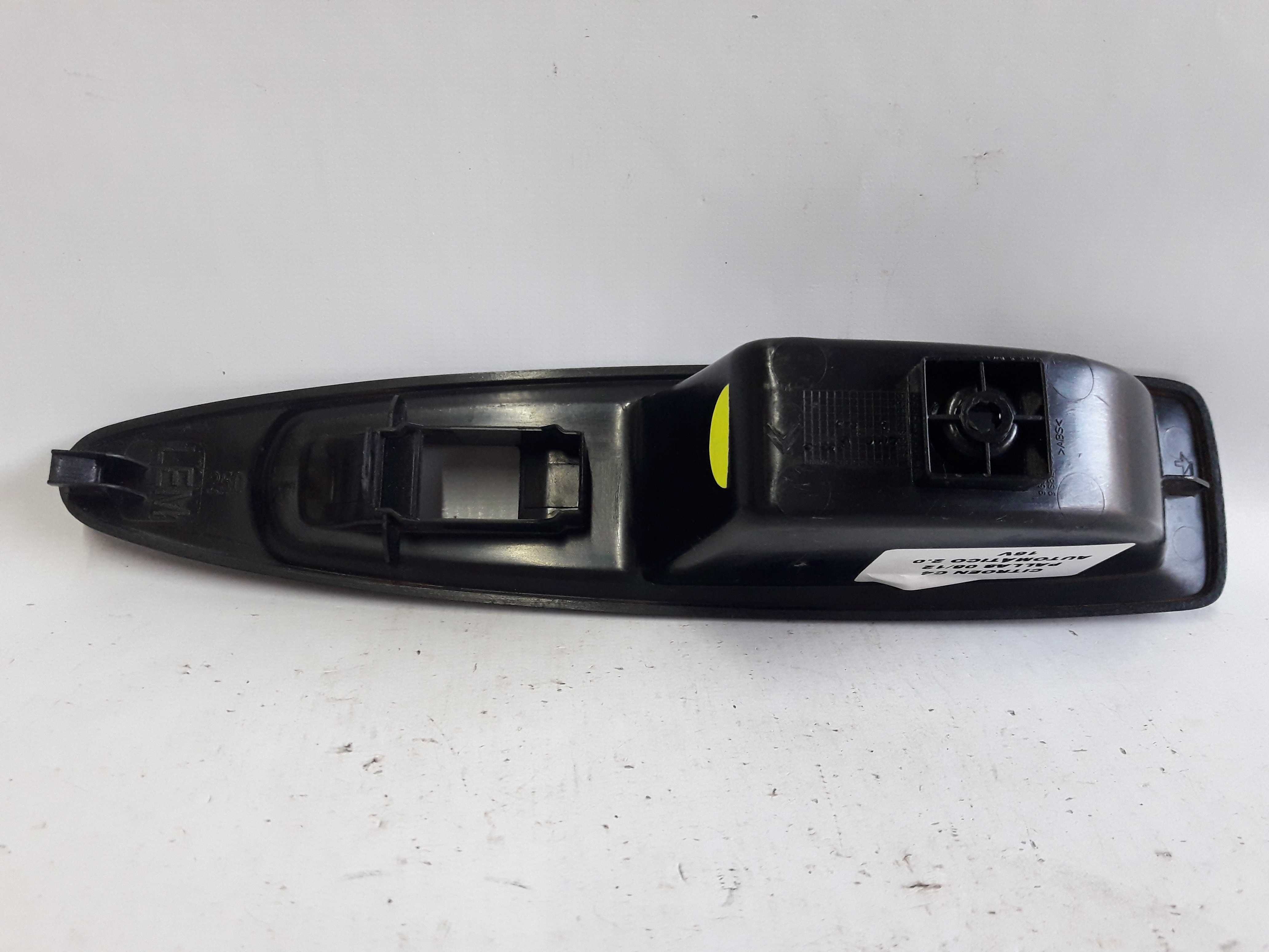 Moldura Botão Vidro Tras Direito C4 Pallas 9655096277 4