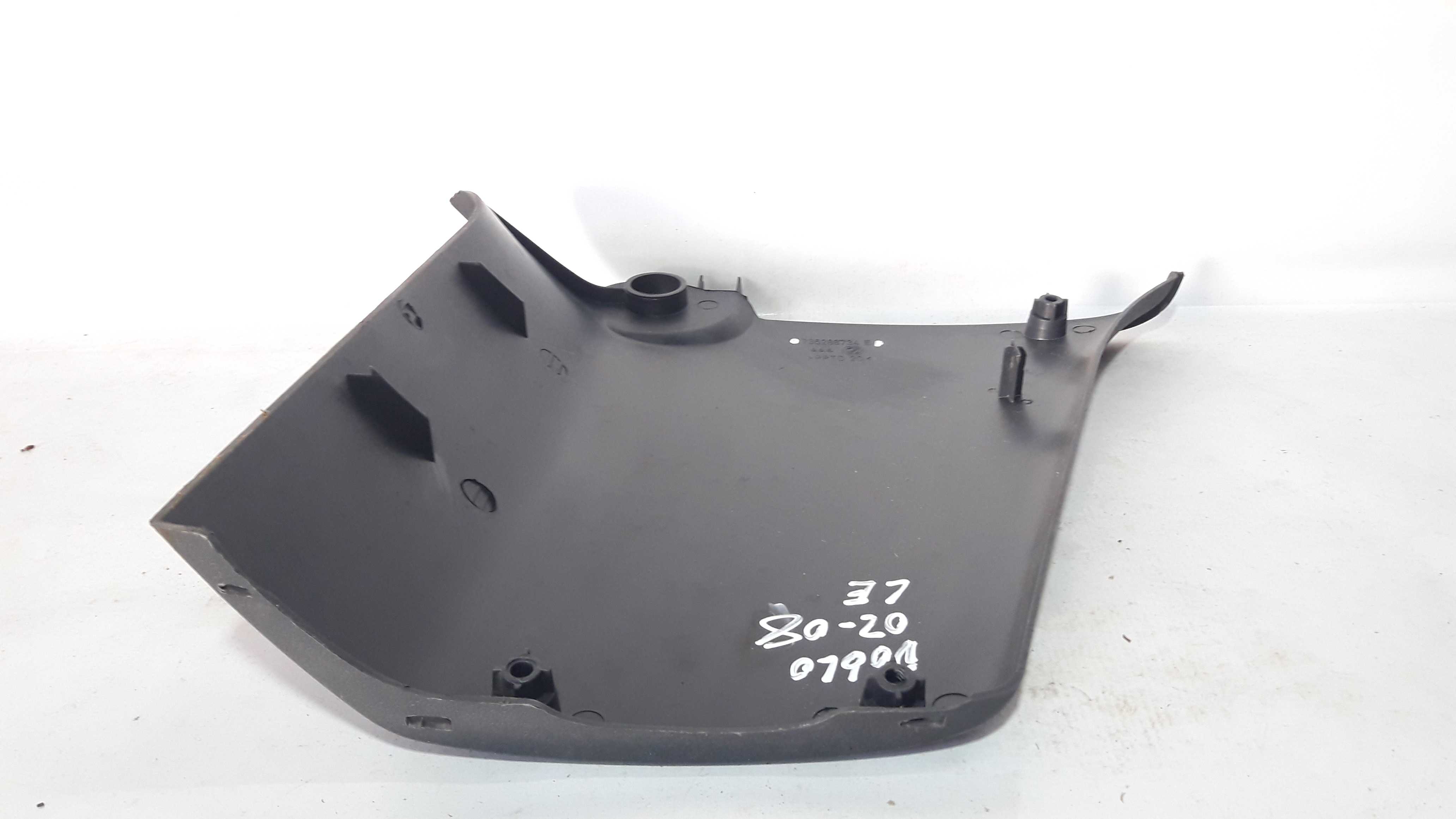 Moldura Esquerda Coluna Central Cinto Doblo Cargo 2/8 4