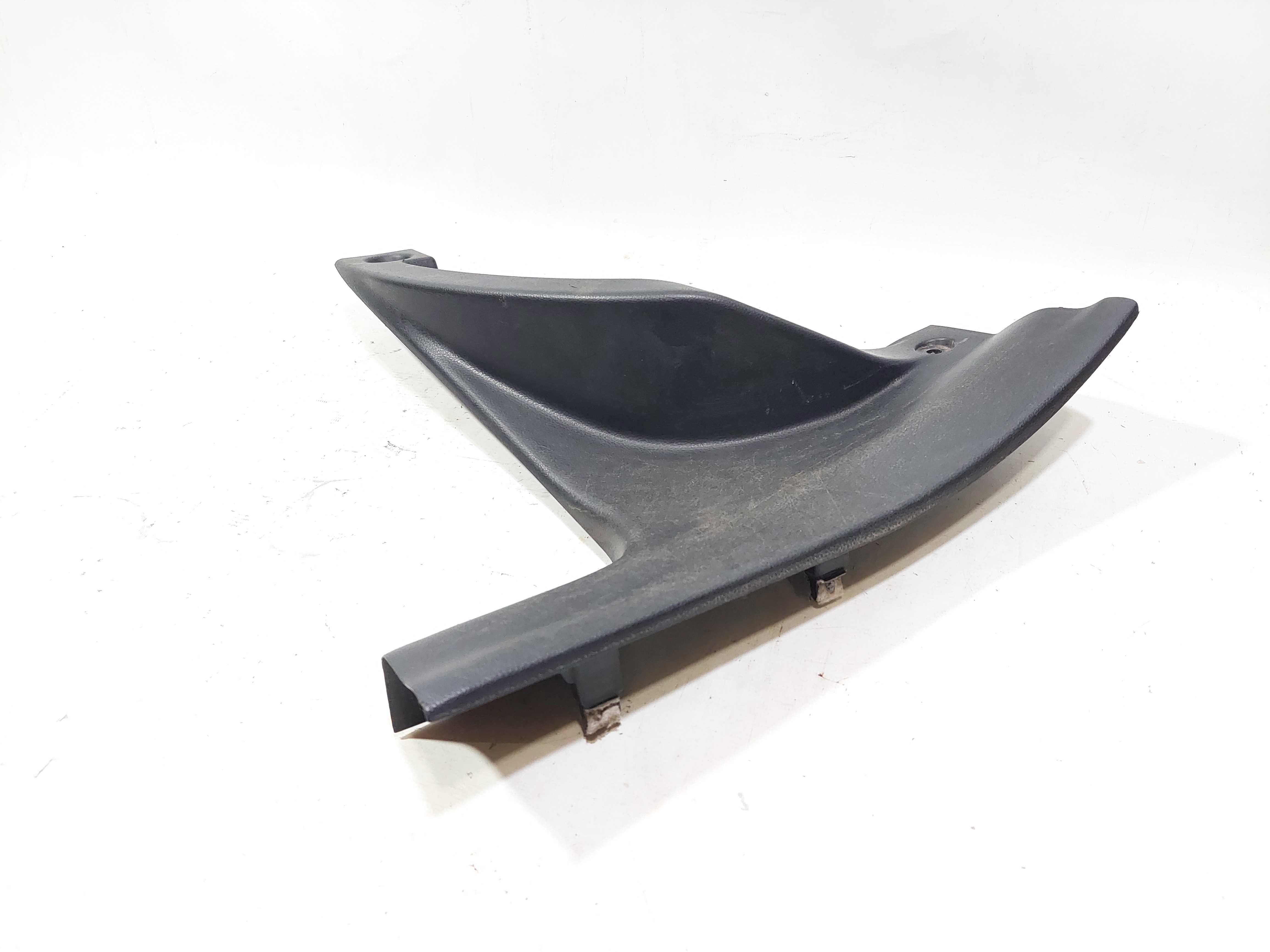 Moldura Banco Traseiro Esquerdo  Hb20 Hatch 13/19 Original 3