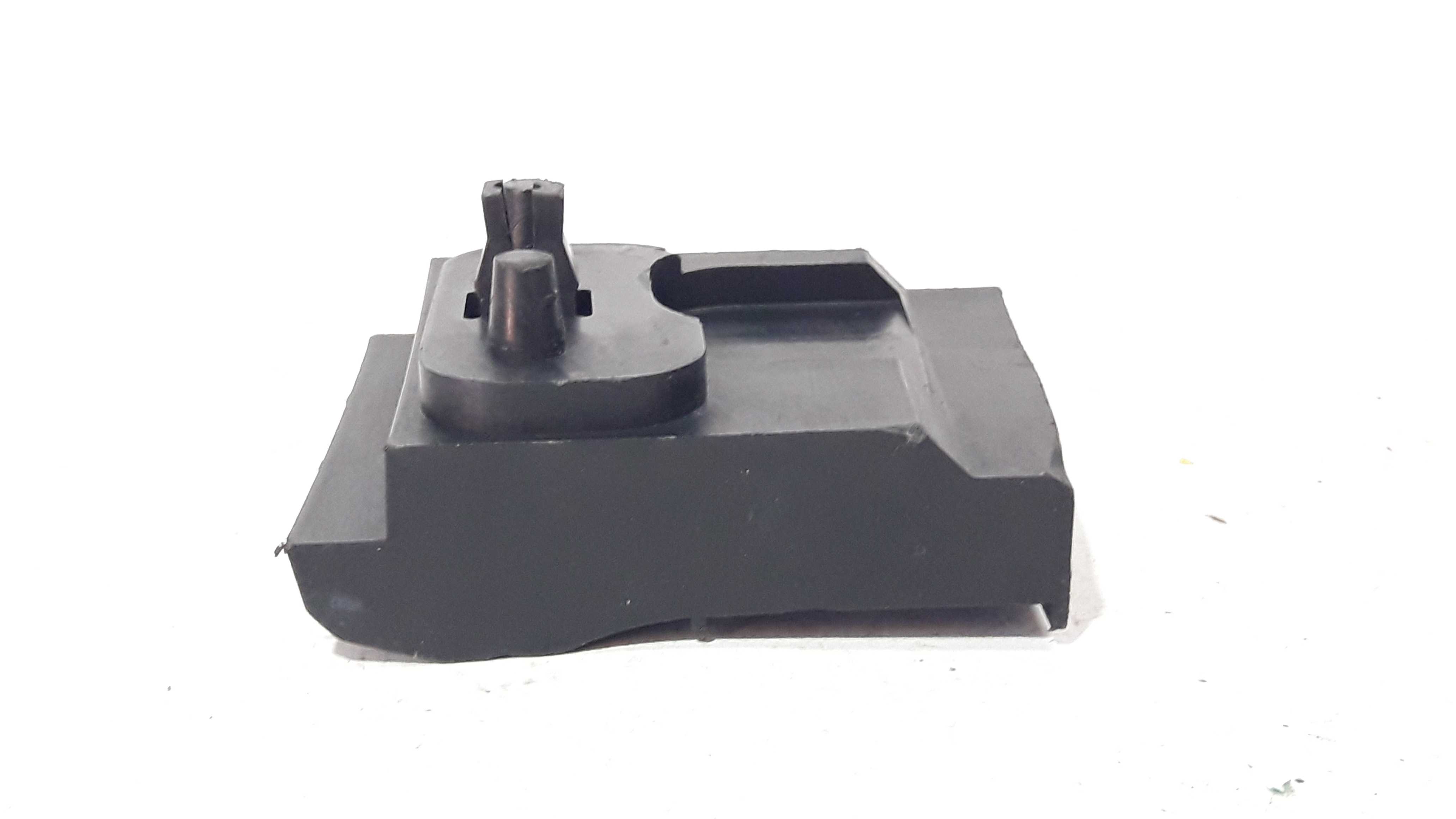 Guia Para-choque Dianteiro Esquerdo Corsa 96/10  23720 2