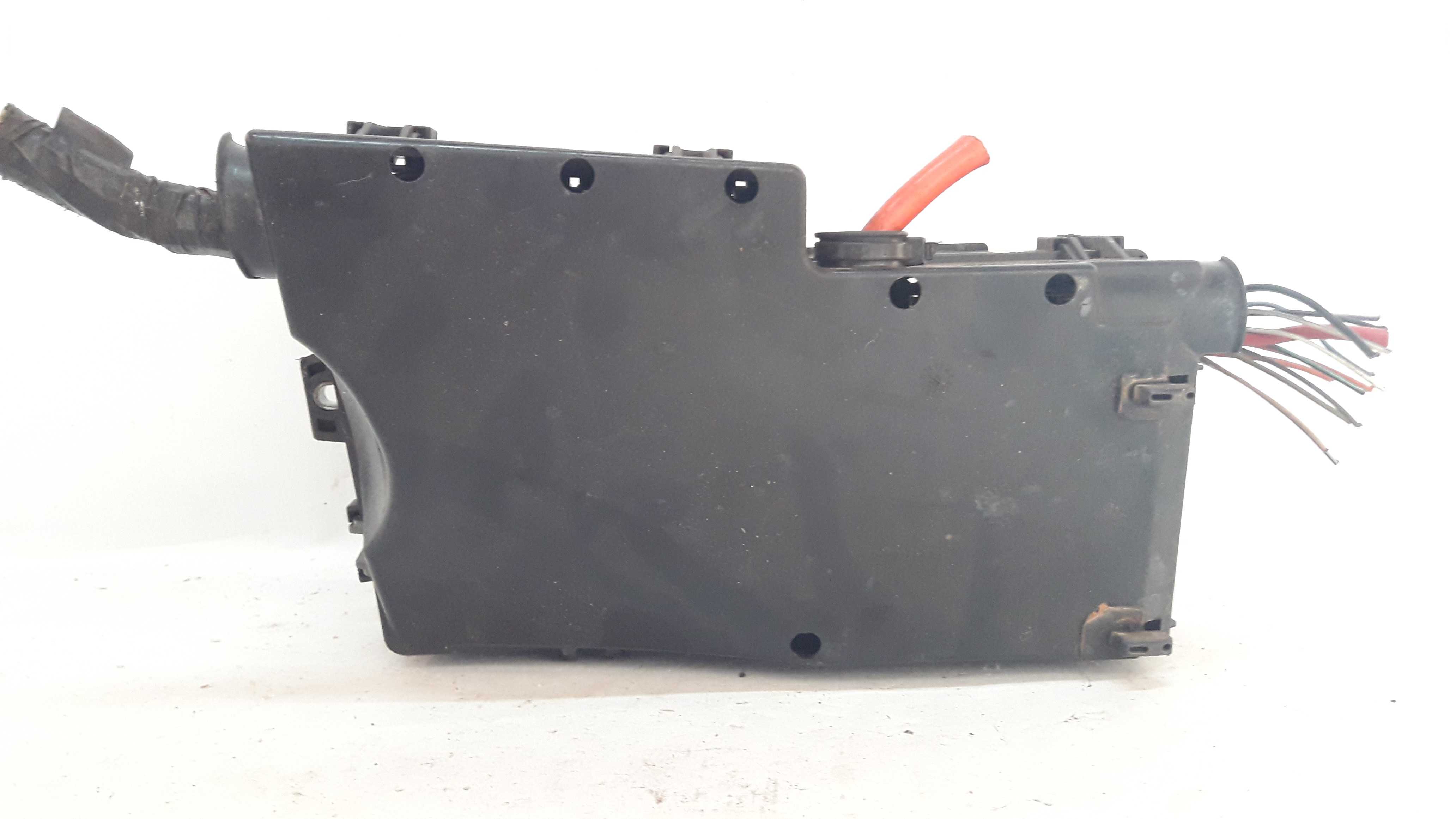 Caixa Fusível Rele Focus 1.6 16v 11 Manual Am5514k733bnb 5