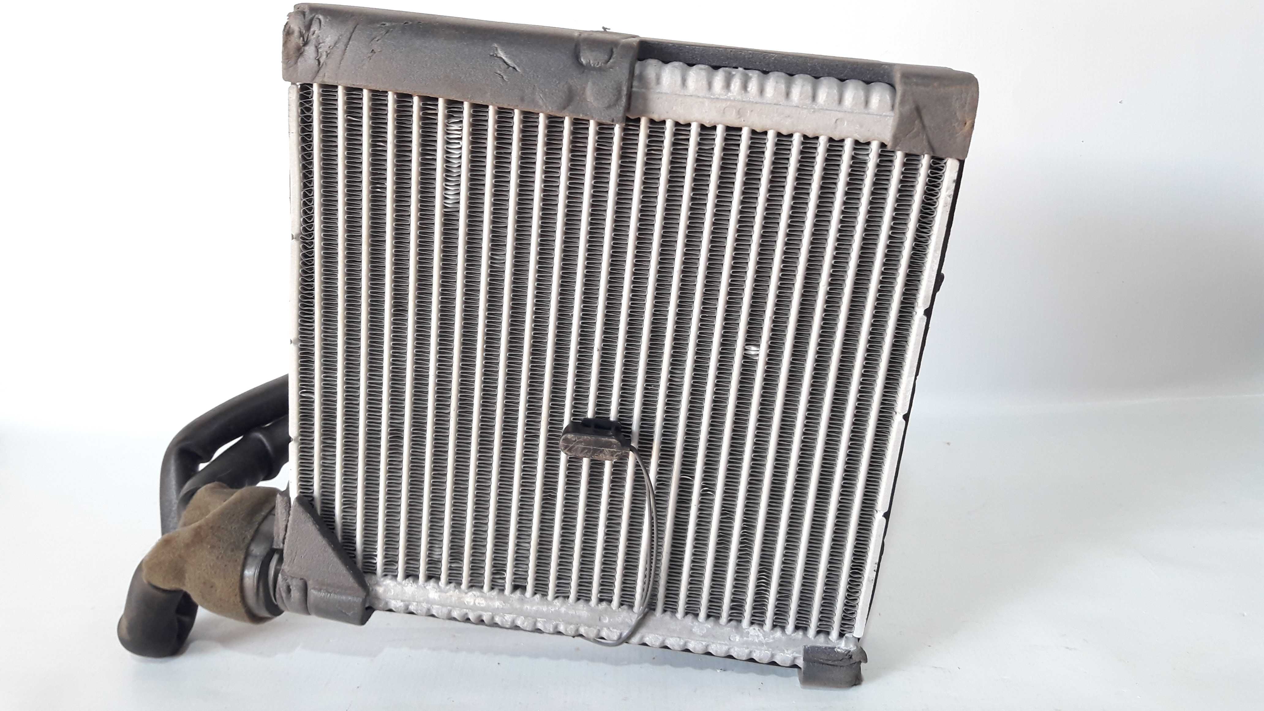 Condensador Ar Condicionado Ford Ka 14/20 1