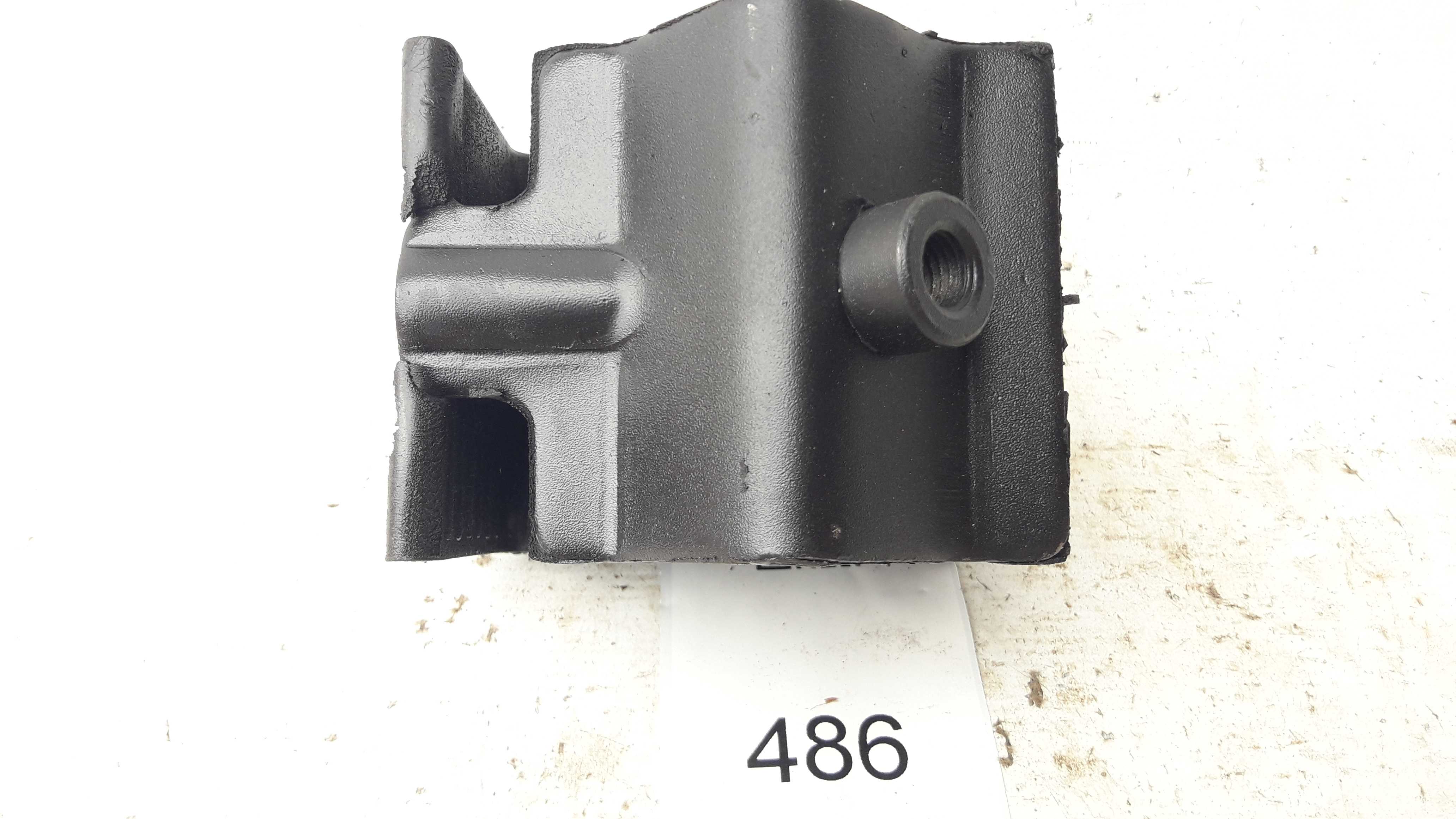 Coxim Motor Dianteiro Volks Cargo Cummins Mwm 2sb198201 3