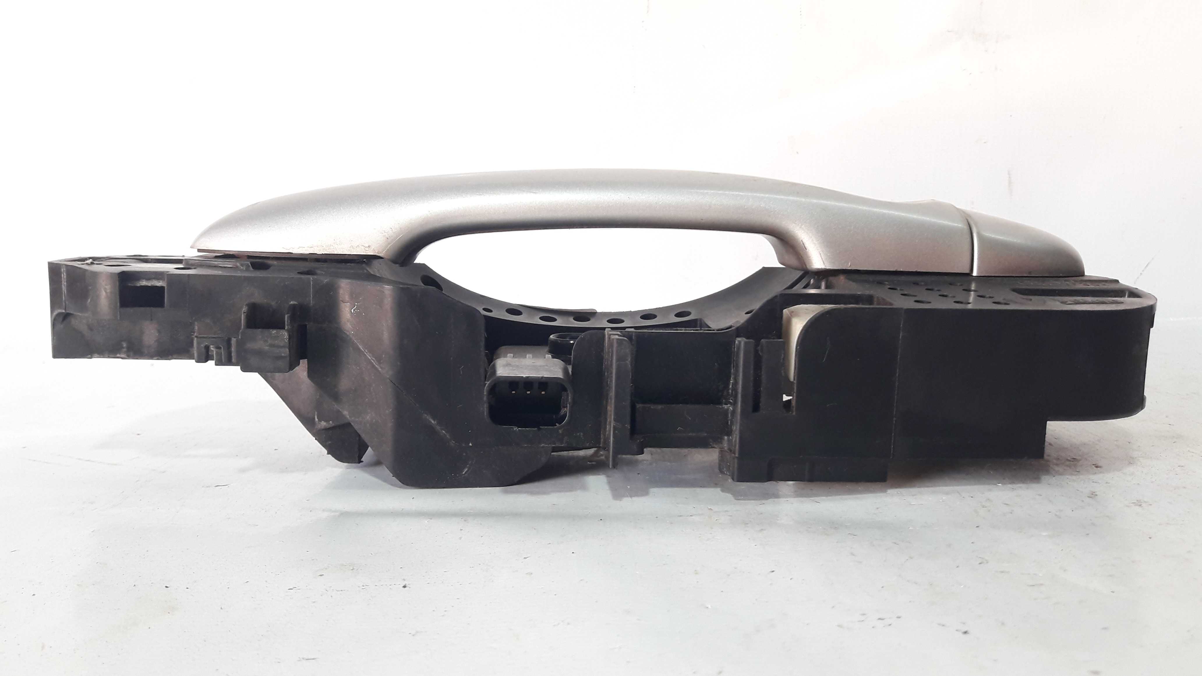 Maçaneta Externa Traseira Esquerda Fluence 11/15 Original 4