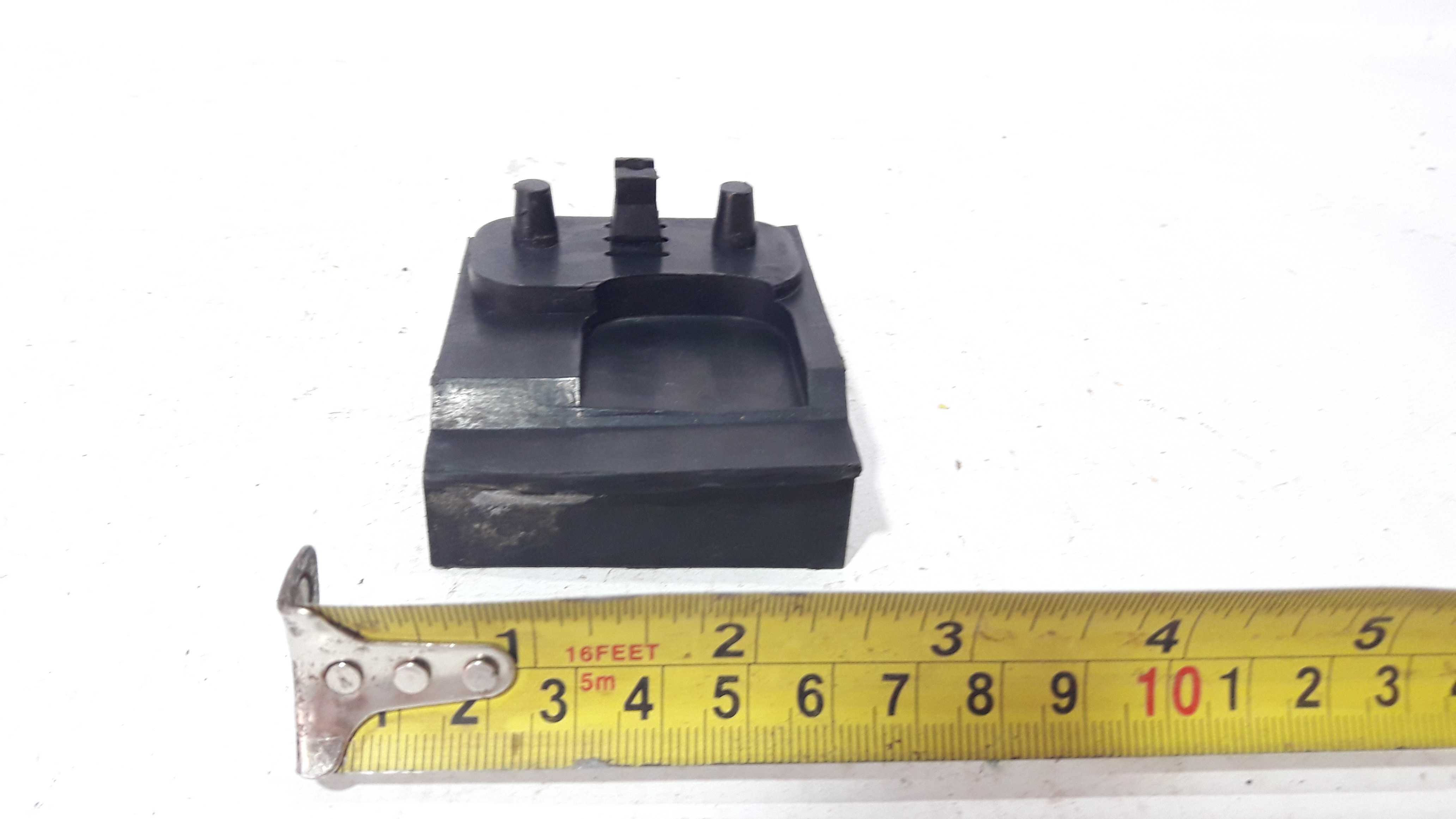 Guia Para-choque Dianteiro Esquerdo Corsa 96/10  23720 5