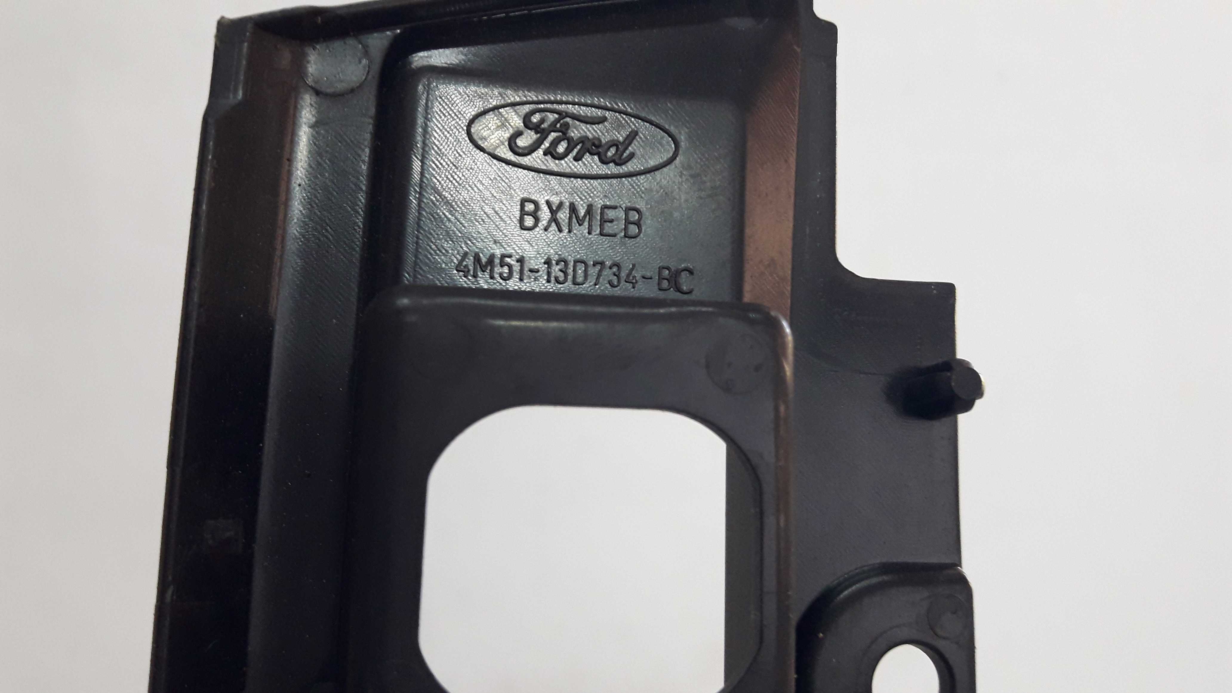 Moldura Painel Central Botão Desembaçador Focus 4m5213d734bc 5