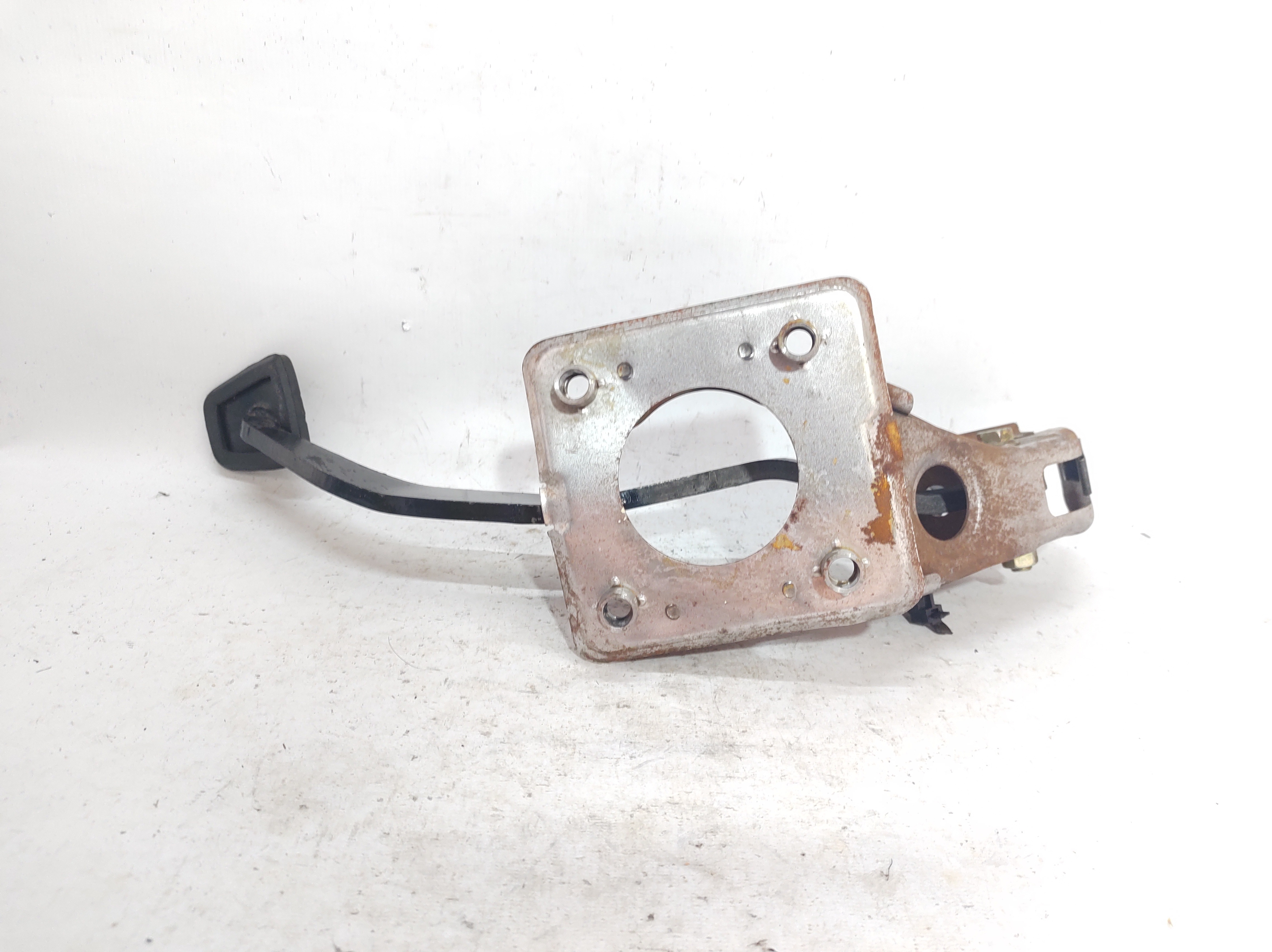 Pedal Embreagem Corolla 03 A 08 2