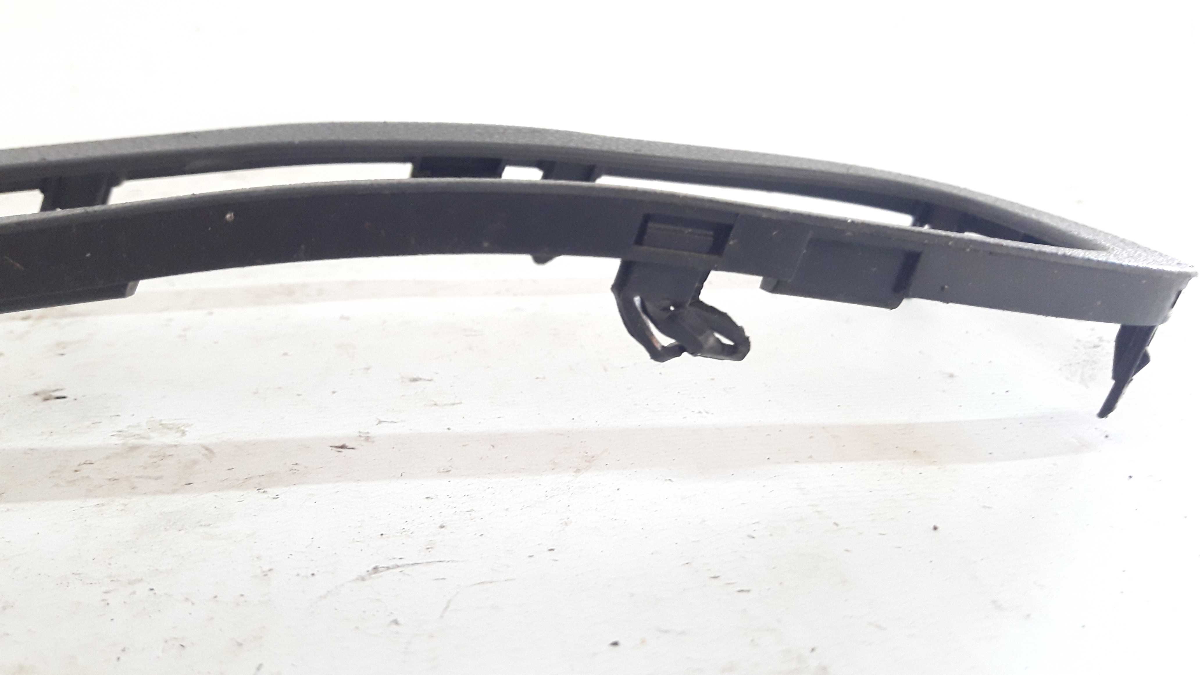 Moldura Alavanca Freio Mão Kwid 17 A 19 363157867r 28170 5