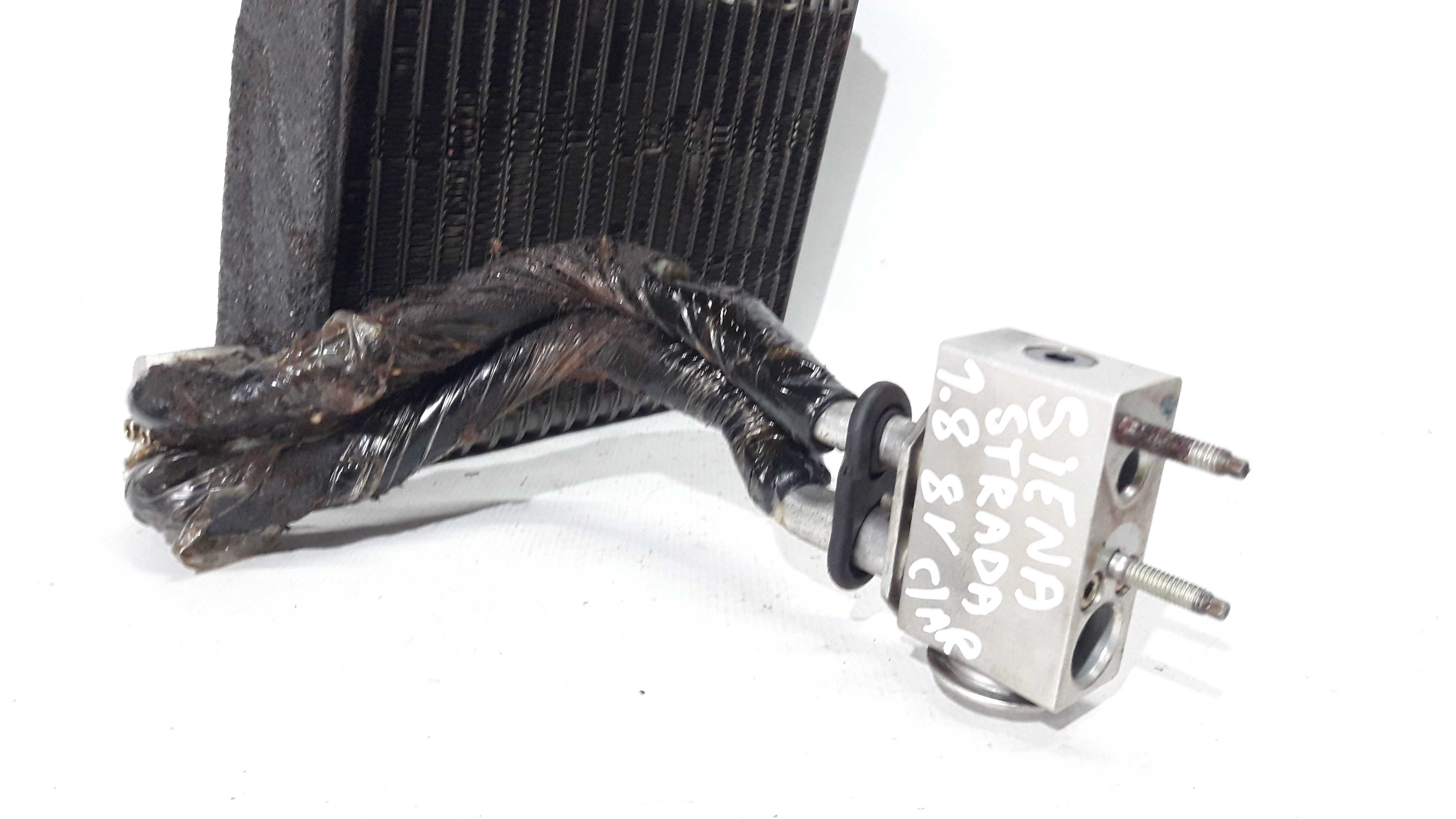 Condensador Ar Condicionado Palio/siena/strada 1.8 8v 00/10 5