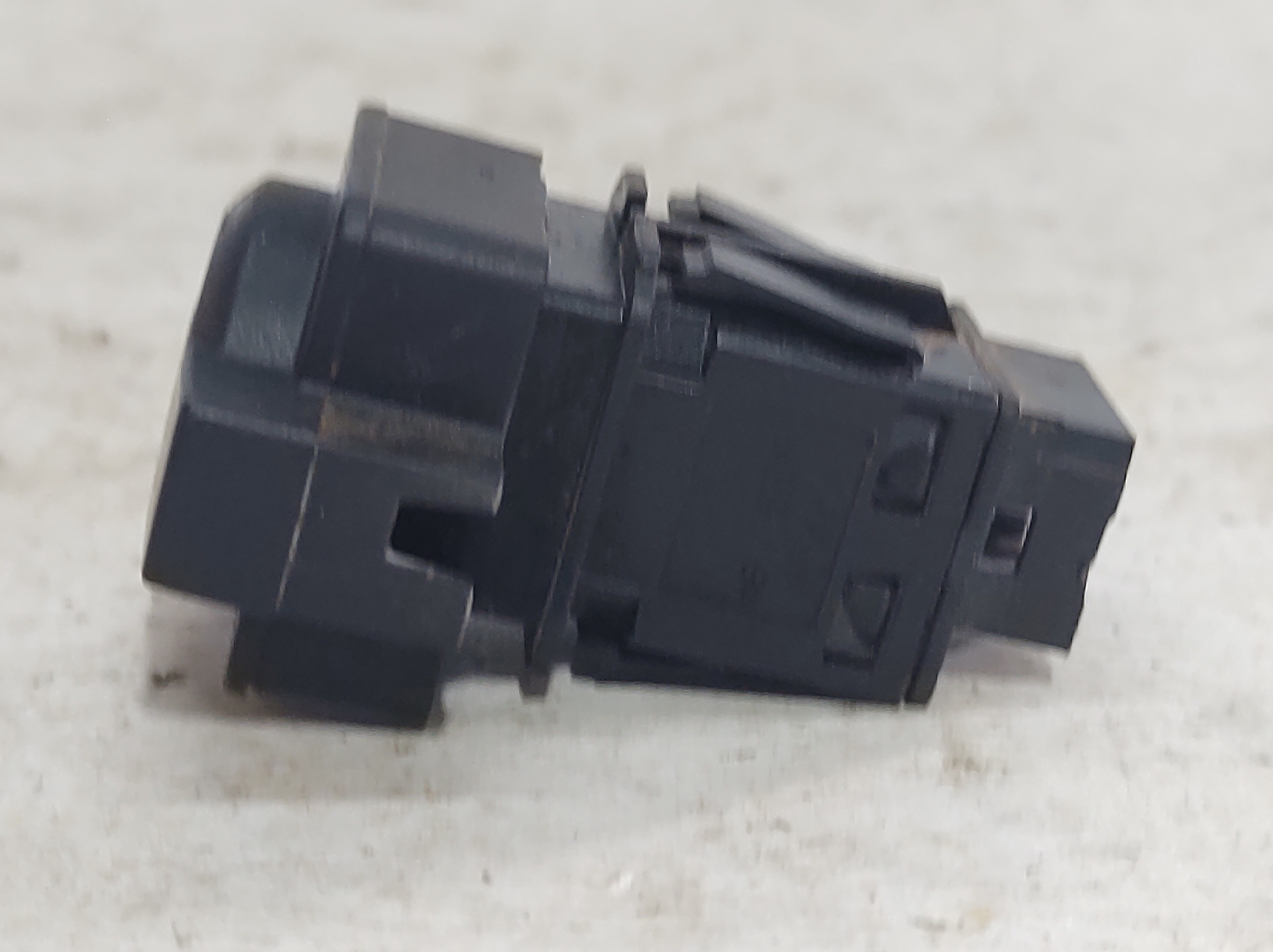 Botão Trava Eletrica Portas C4 Pallas 7 A 12 96476626xt 2